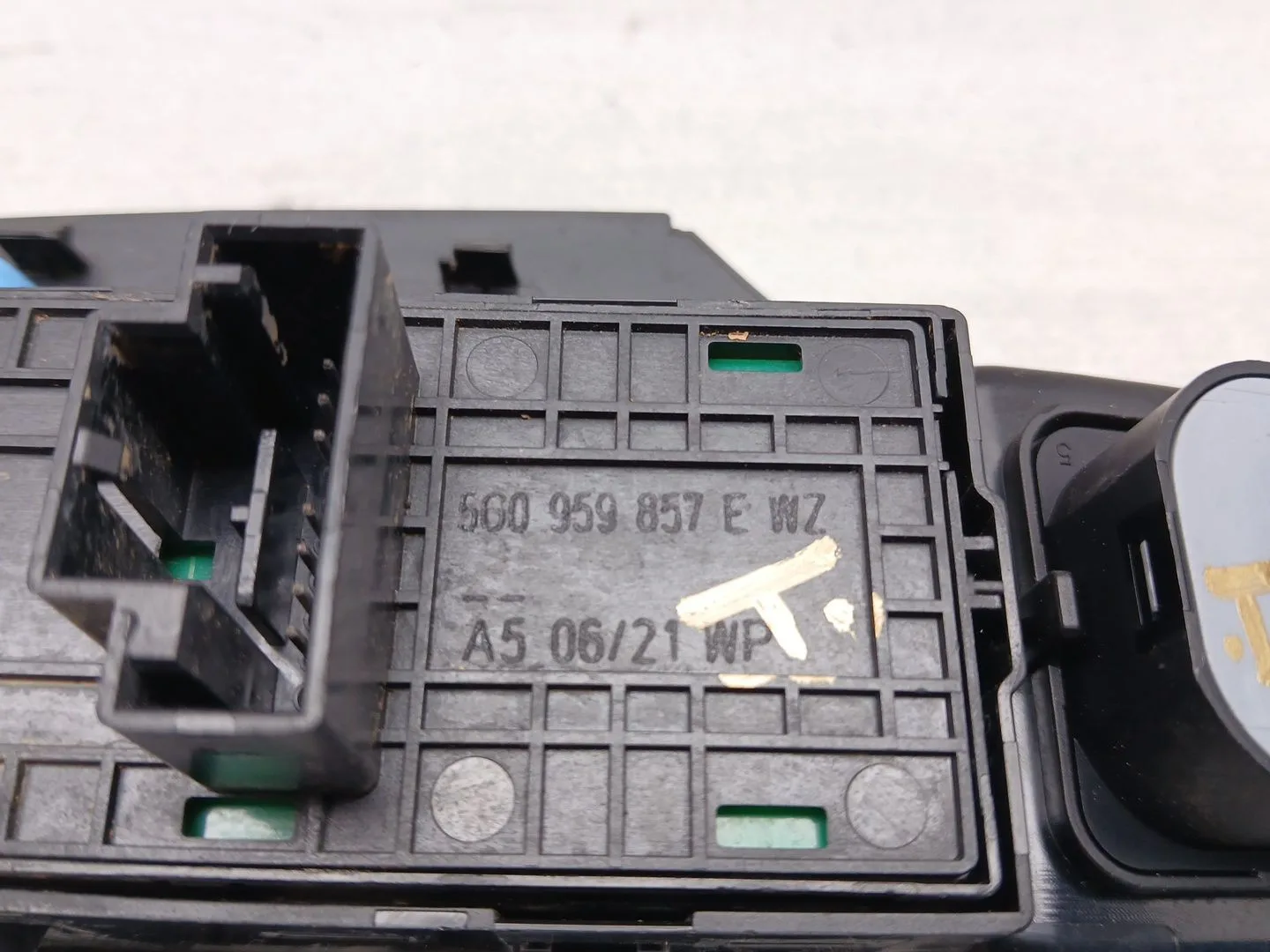 Mando Elevalunas Delantero Izquierdo para Cupra Formentor (Km7, Kmp)
