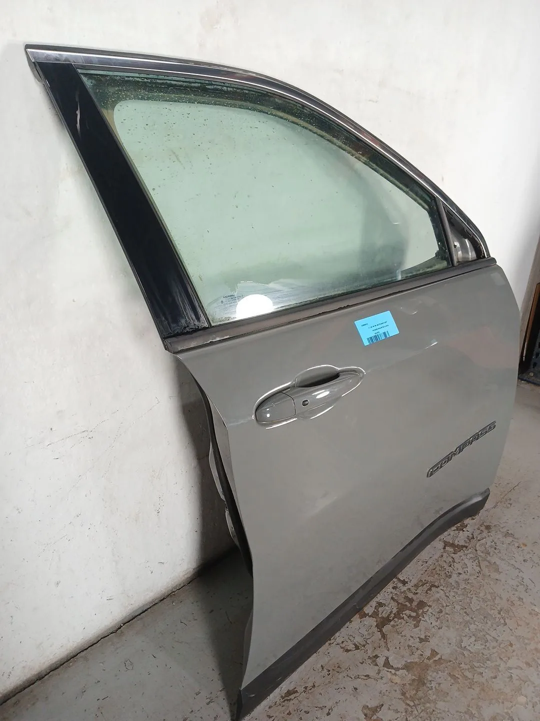 Puerta Delantera Derecha para Jeep Compass (Mp, M6, Mv, M7)