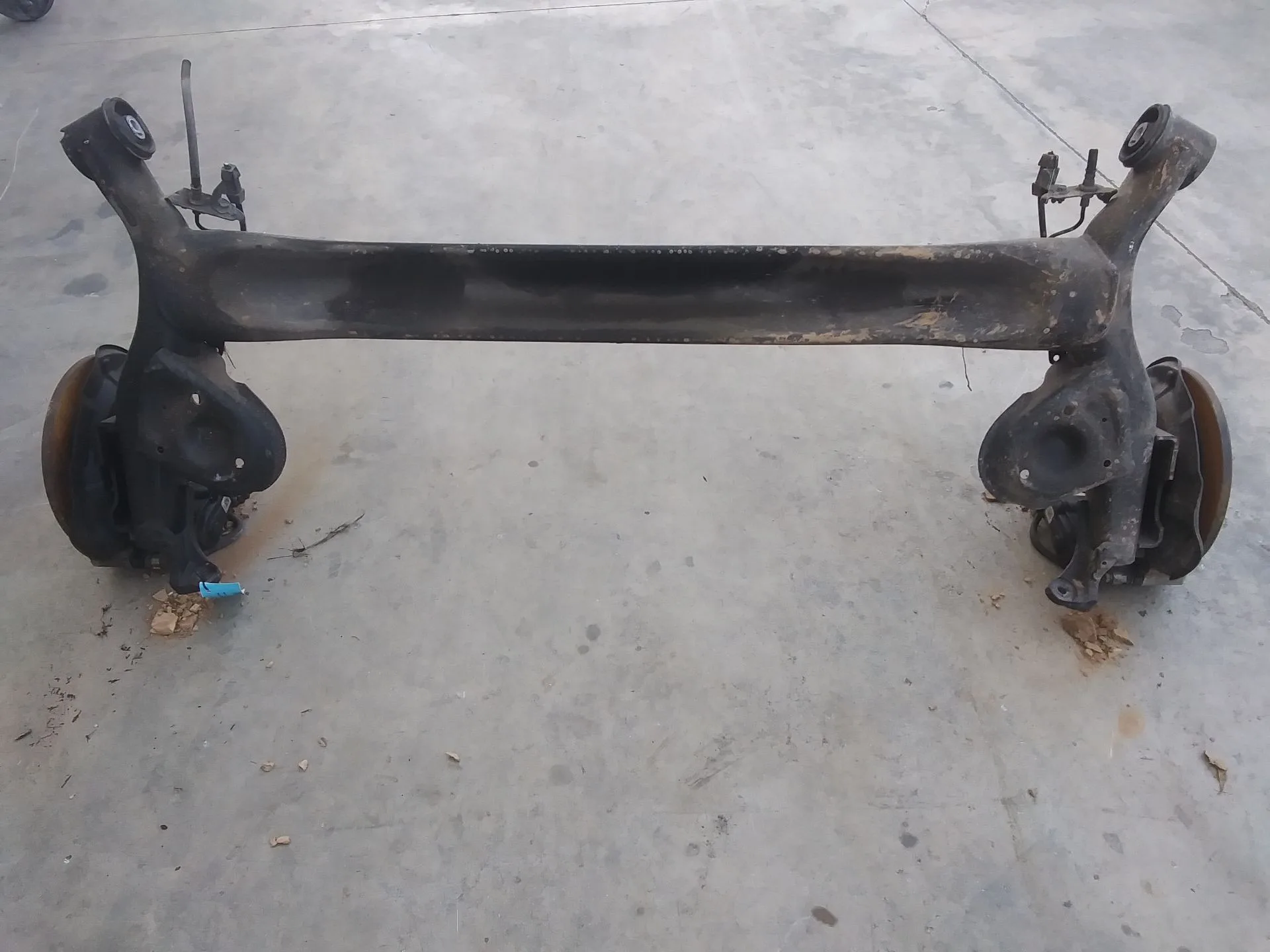 Puente Trasero para Nissan Qashqai Ii (J11, J11_)