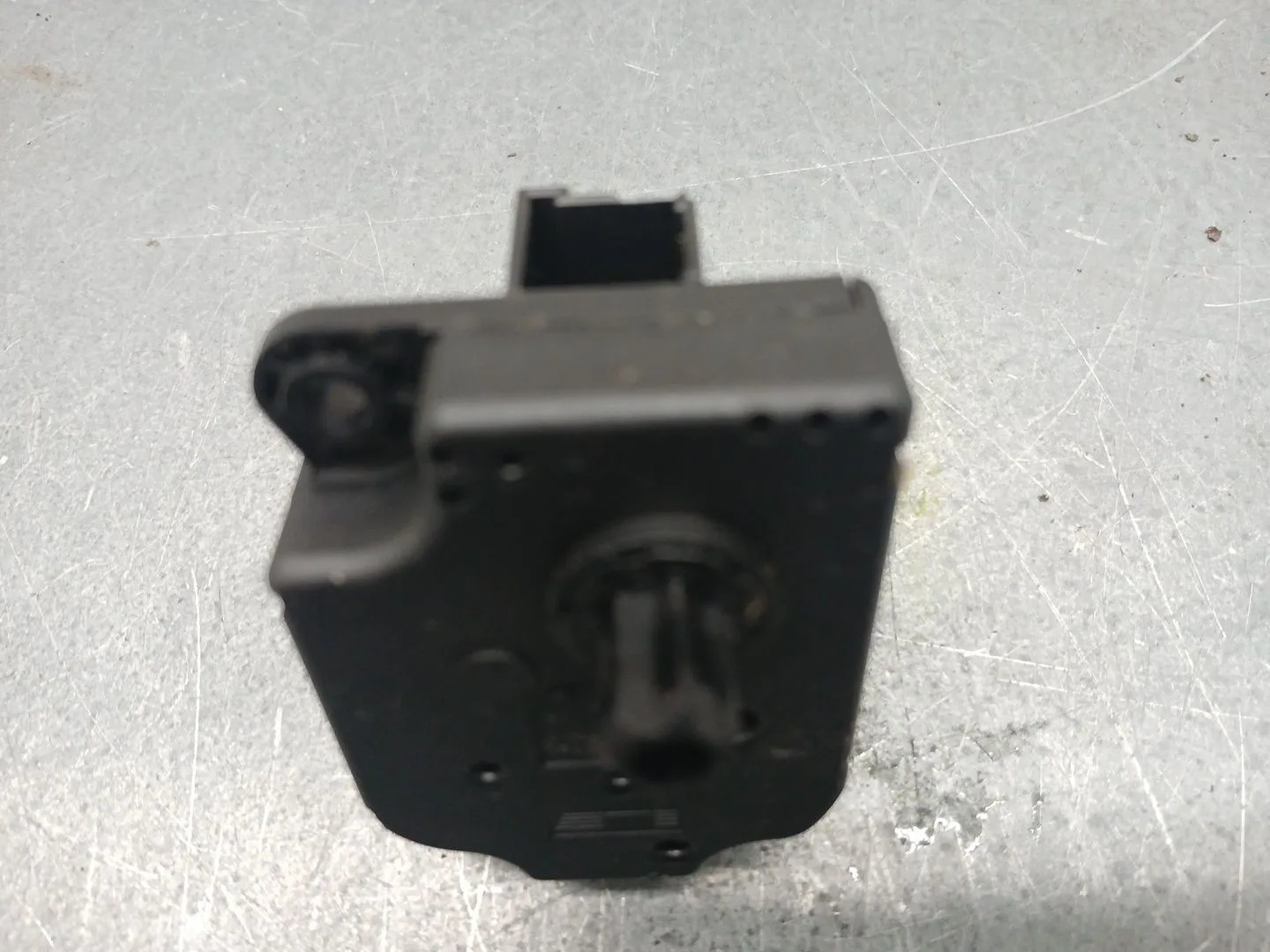 Motor Apertura Trampillas Climatizador para Opel Astra J Sports Tourer (P10)