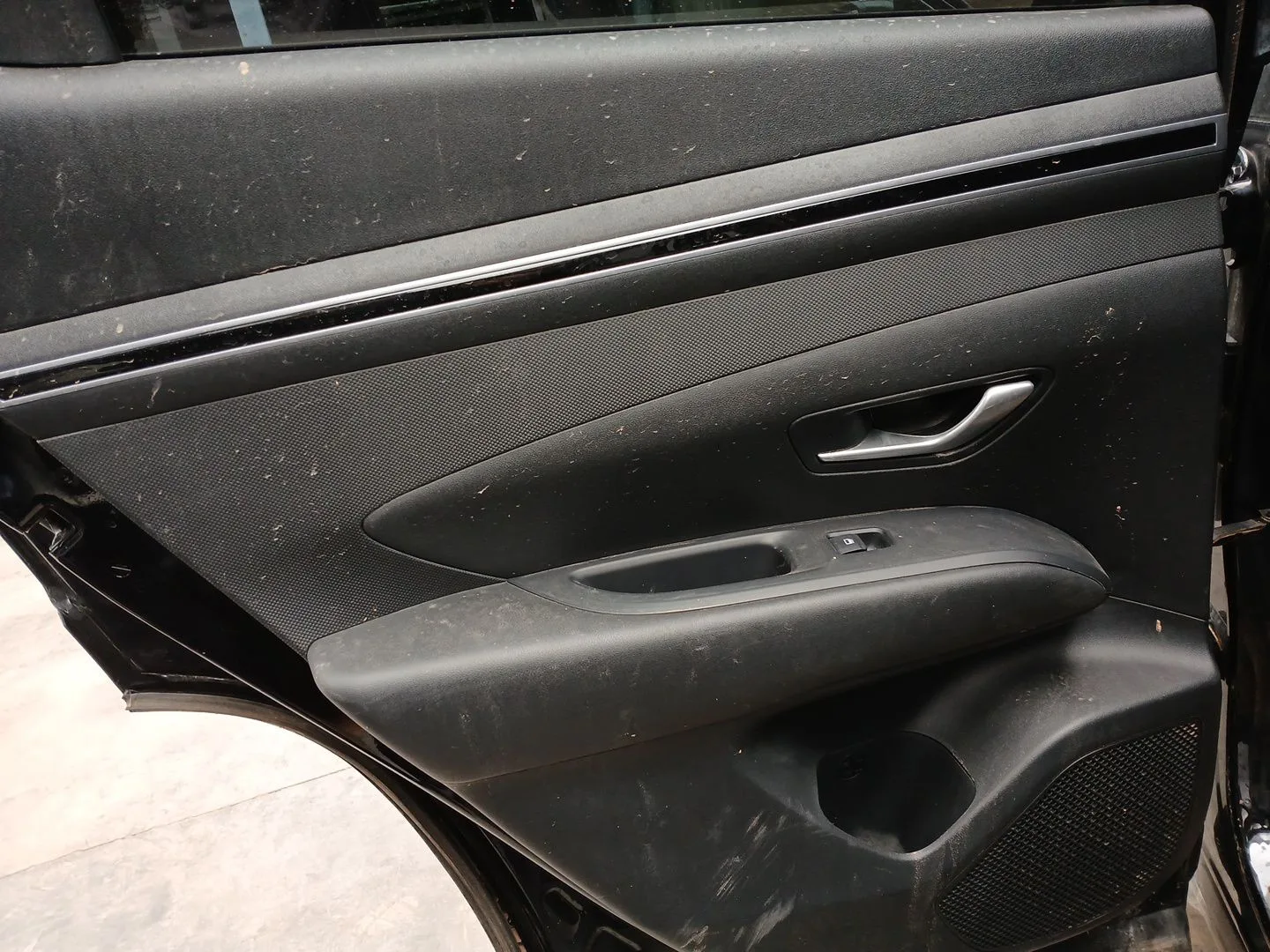 Guarnecido Puerta Trasera Izquierda para Hyundai Tucson (Nx4E, Nx4A)