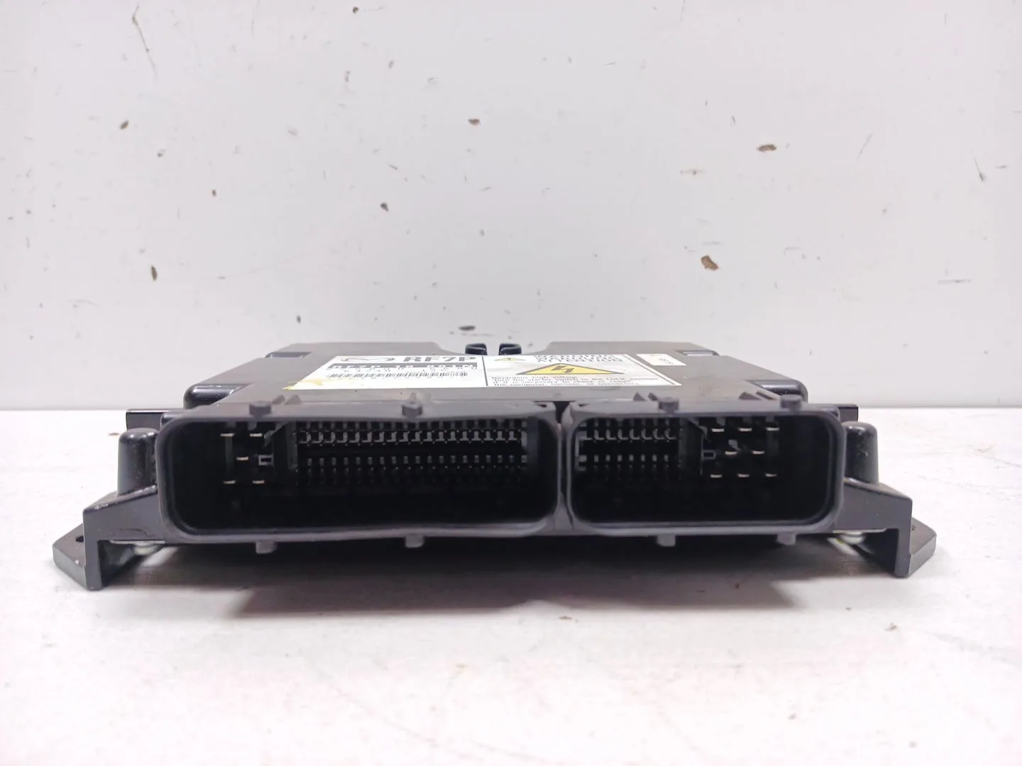 Centralita Motor Uce para Mazda 5 Berl. (Cr)