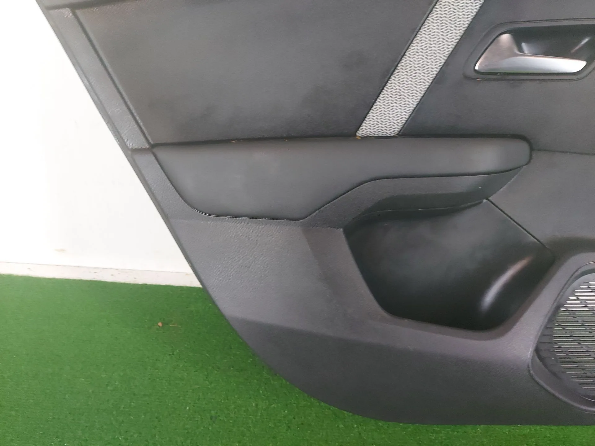 Guarnecido Puerta Trasera Izquierda para Citroën C4 Iii (Ba_, Bb_, Bc_)