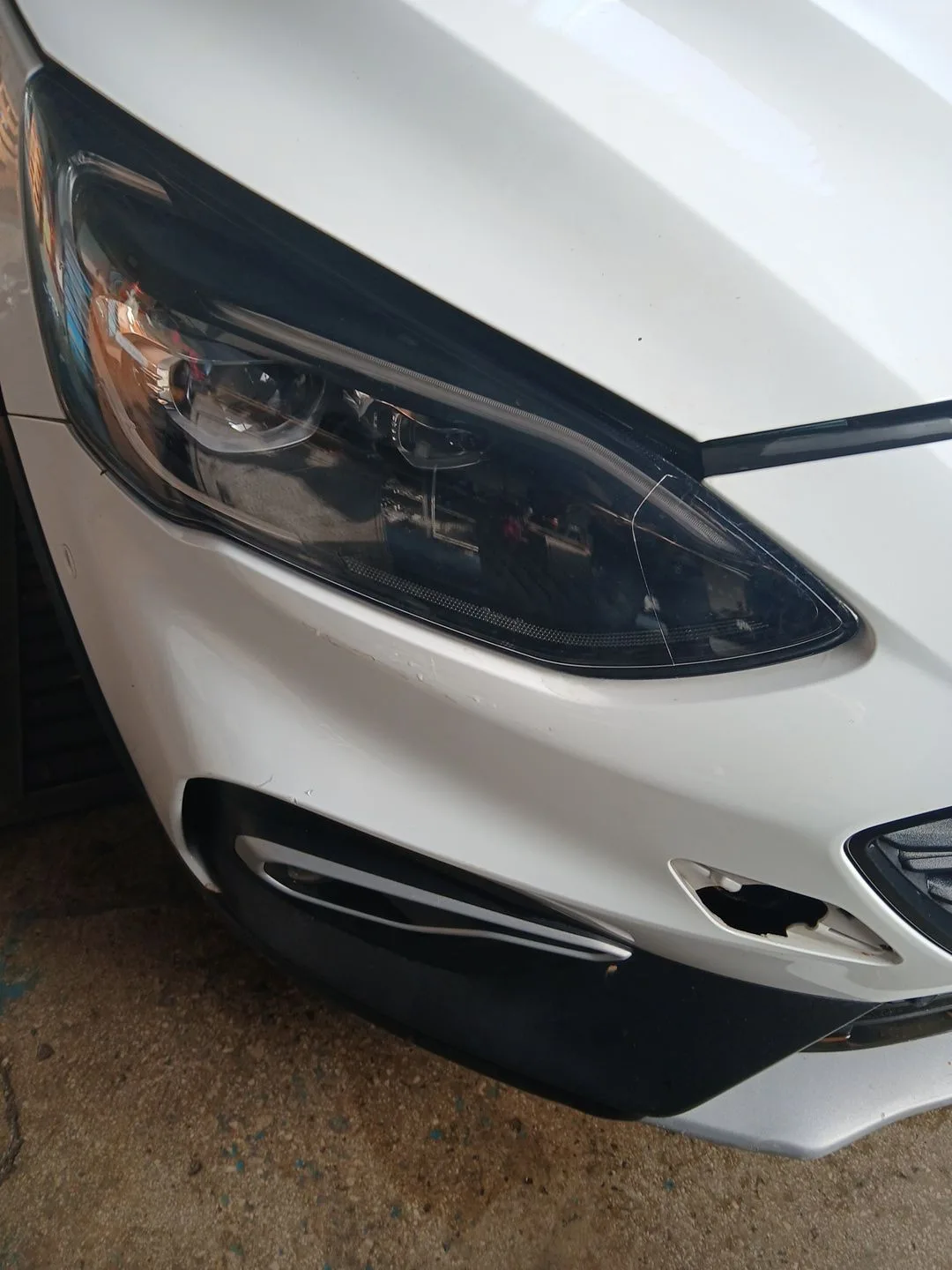 Faro Derecho para Ford Focus Iv Turnier (Hp)