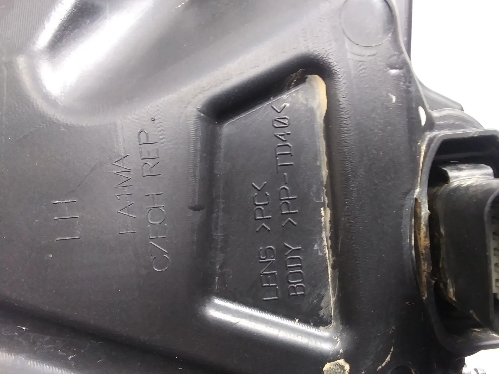 Faro Izquierdo para Ford Focus Iv Turnier (Hp)