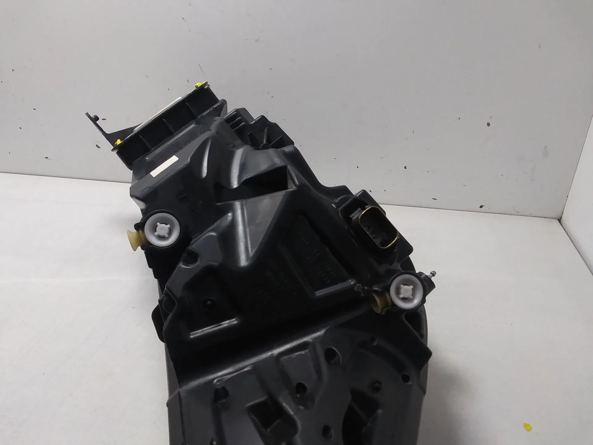 Faro Izquierdo para Ford Focus Iv Turnier (Hp)