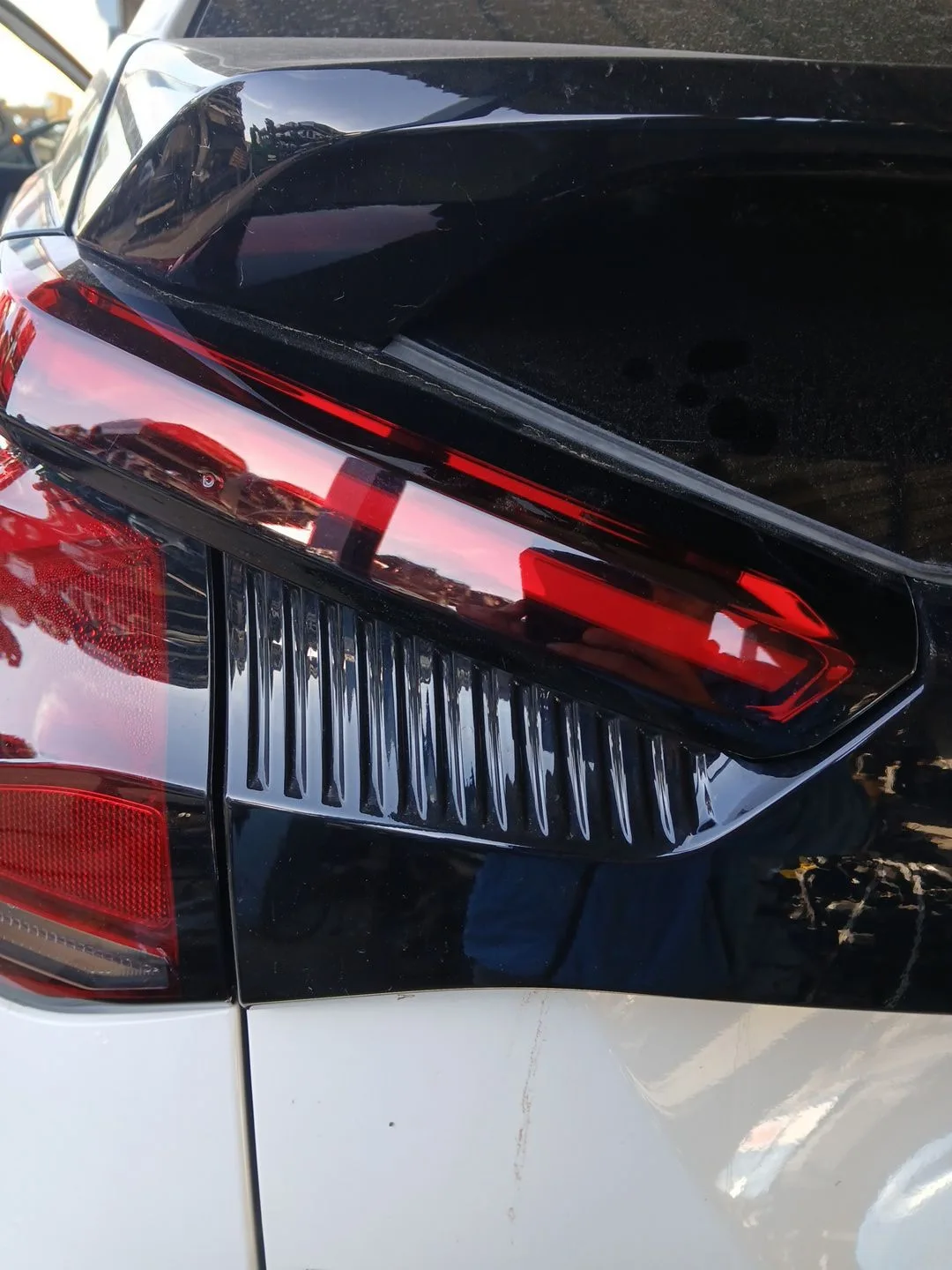 Piloto Trasero Izquierdo para Citroën C4 Iii (Ba_, Bb_, Bc_)