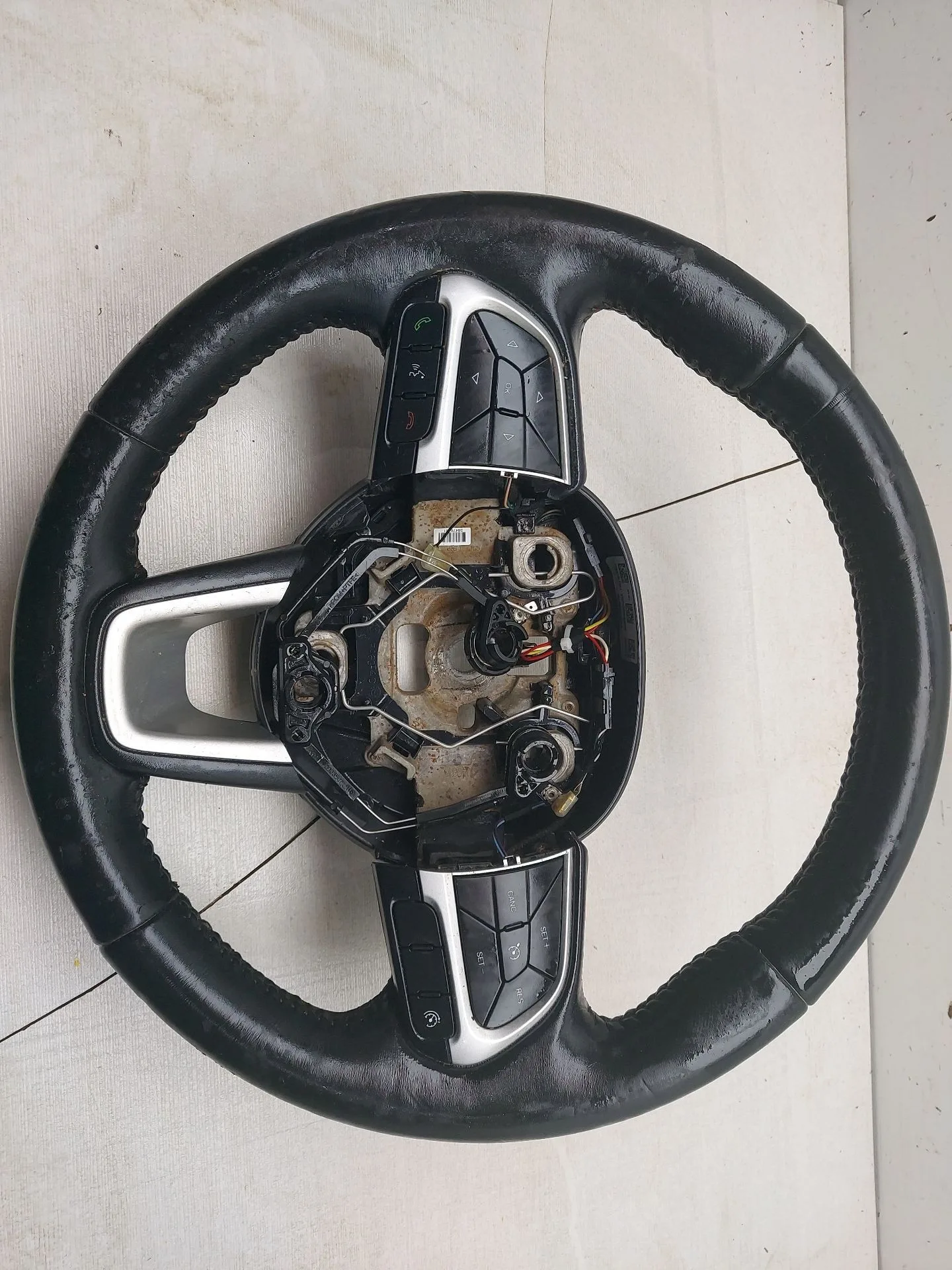 Volante para Jeep Compass (Mp, M6, Mv, M7)