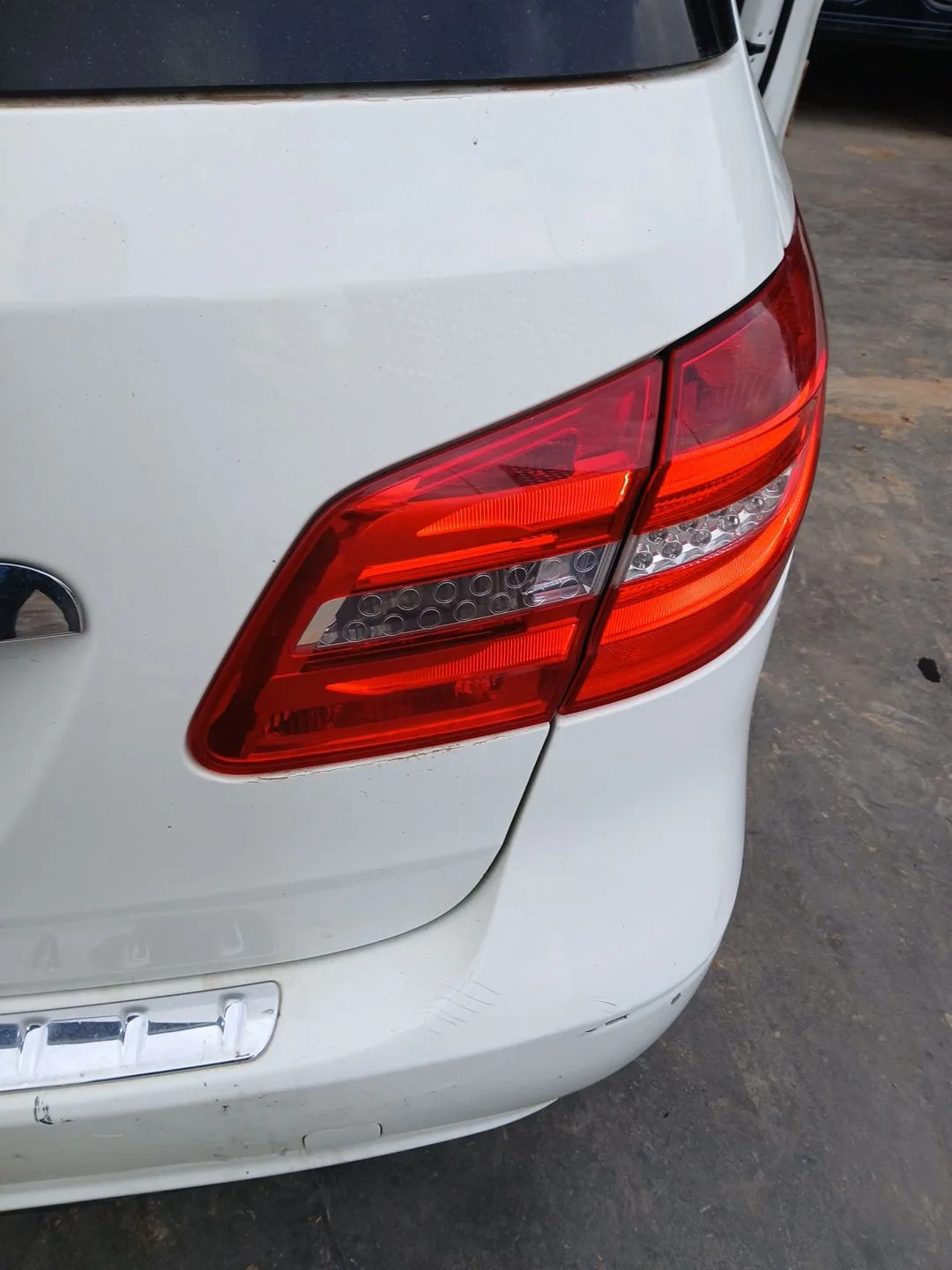 Piloto Trasero Derecho Interior para Mercedes-Benz Clase B Sports Tourer (W246, W242)