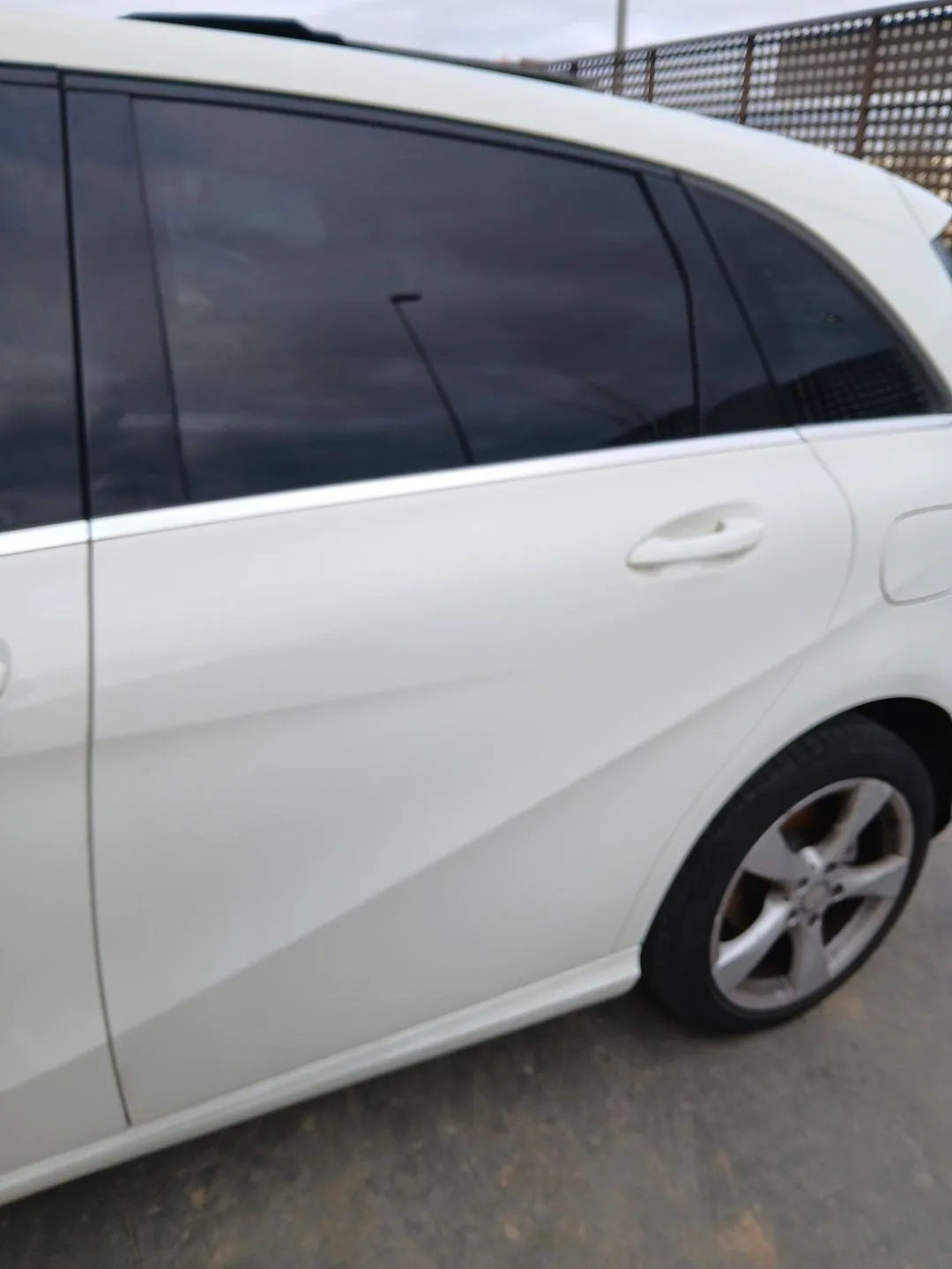 Puerta Trasera Izquierda para Mercedes-Benz Clase B Sports Tourer (W246, W242)