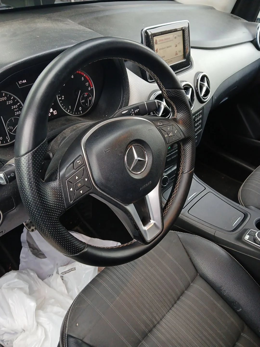 Volante para Mercedes-Benz Clase B Sports Tourer (W246, W242)