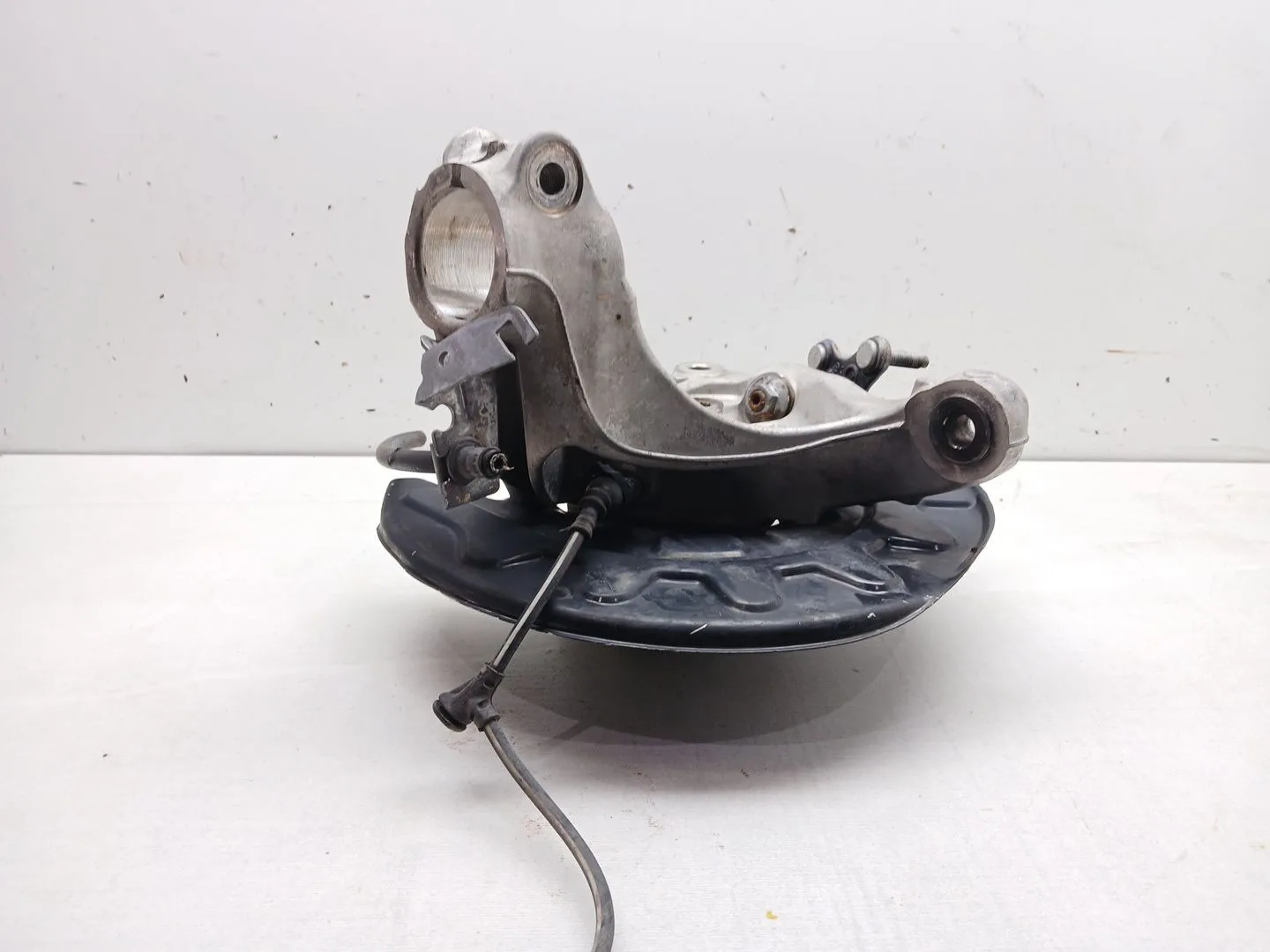 Mangueta Delantera Izquierda para Volkswagen Tiguan (Ad1, Ax1)