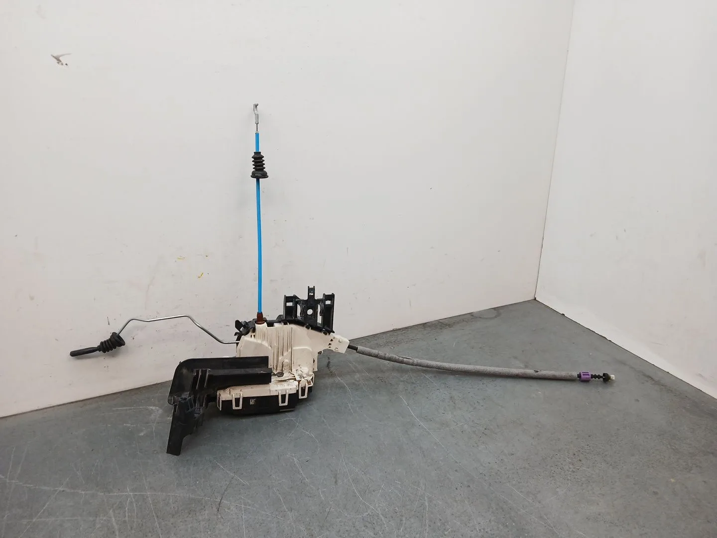 Cerradura Puerta Delantera Derecha para Mercedes-Benz Clase A (W176)