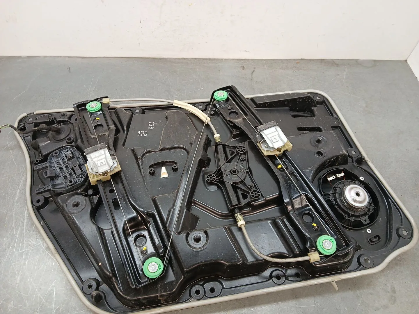 Elevalunas Delantero Derecho para Mercedes-Benz Clase A (W176)