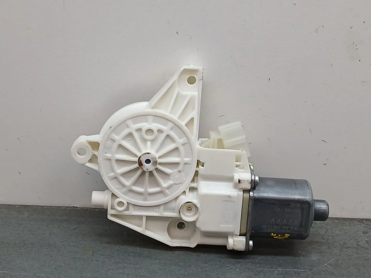 Motor Elevalunas Delantero Derecho para Mercedes-Benz Clase A (W176)