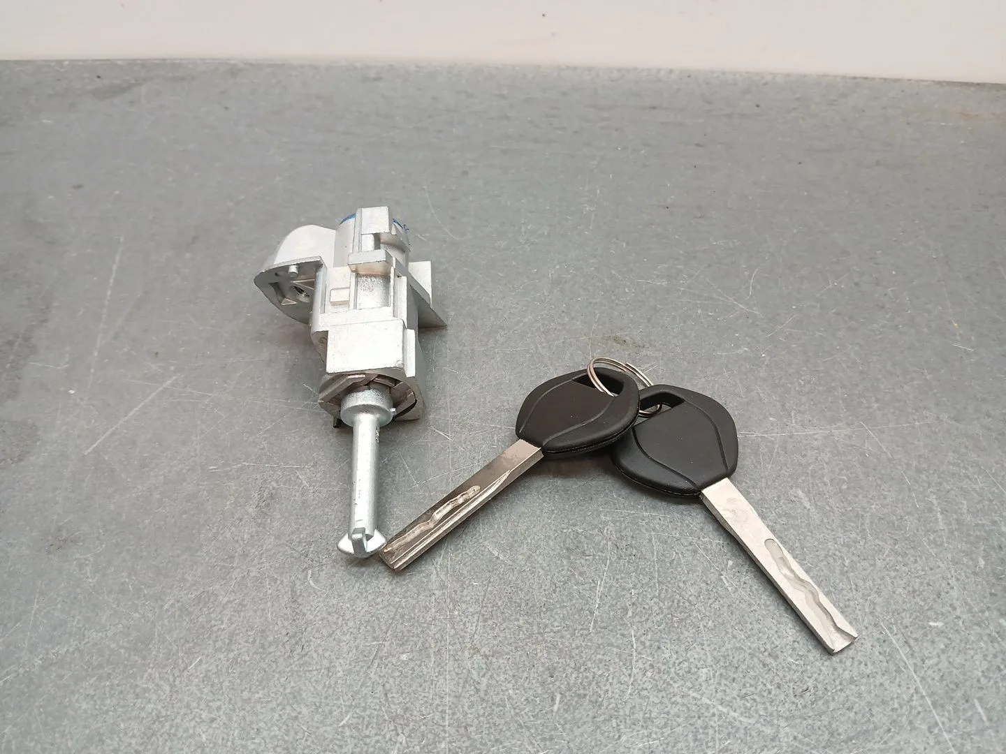 Bombin Puerta Delantera Izquierda para Bmw Serie 3 Berlina (E46)