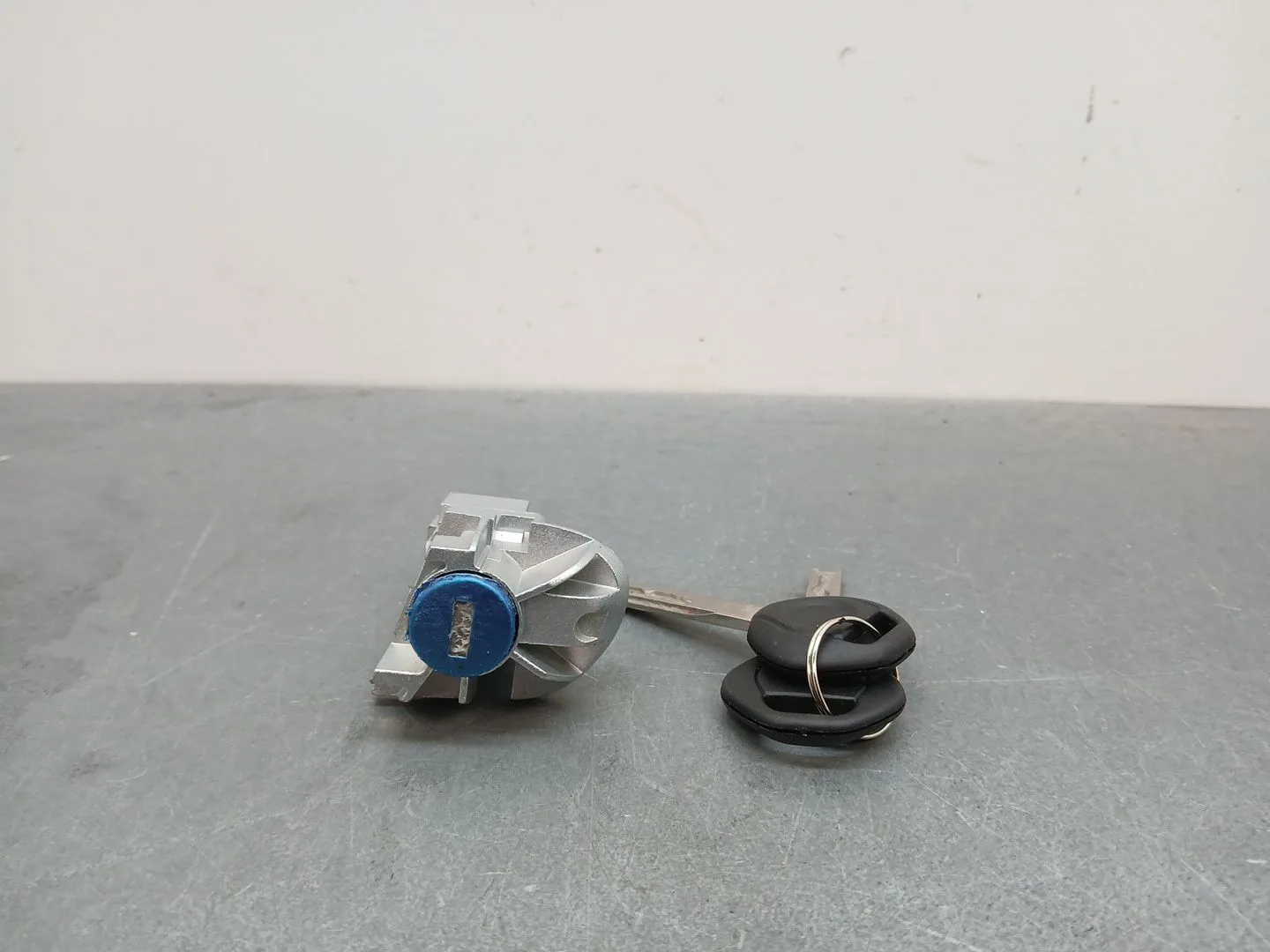 Bombin Puerta Delantera Izquierda para Bmw Serie 3 Berlina (E46)