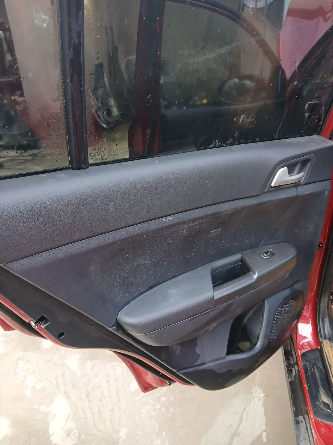 Guarnecido Puerta Trasera Izquierda para Kia Sportage Iv (Ql, Qle)