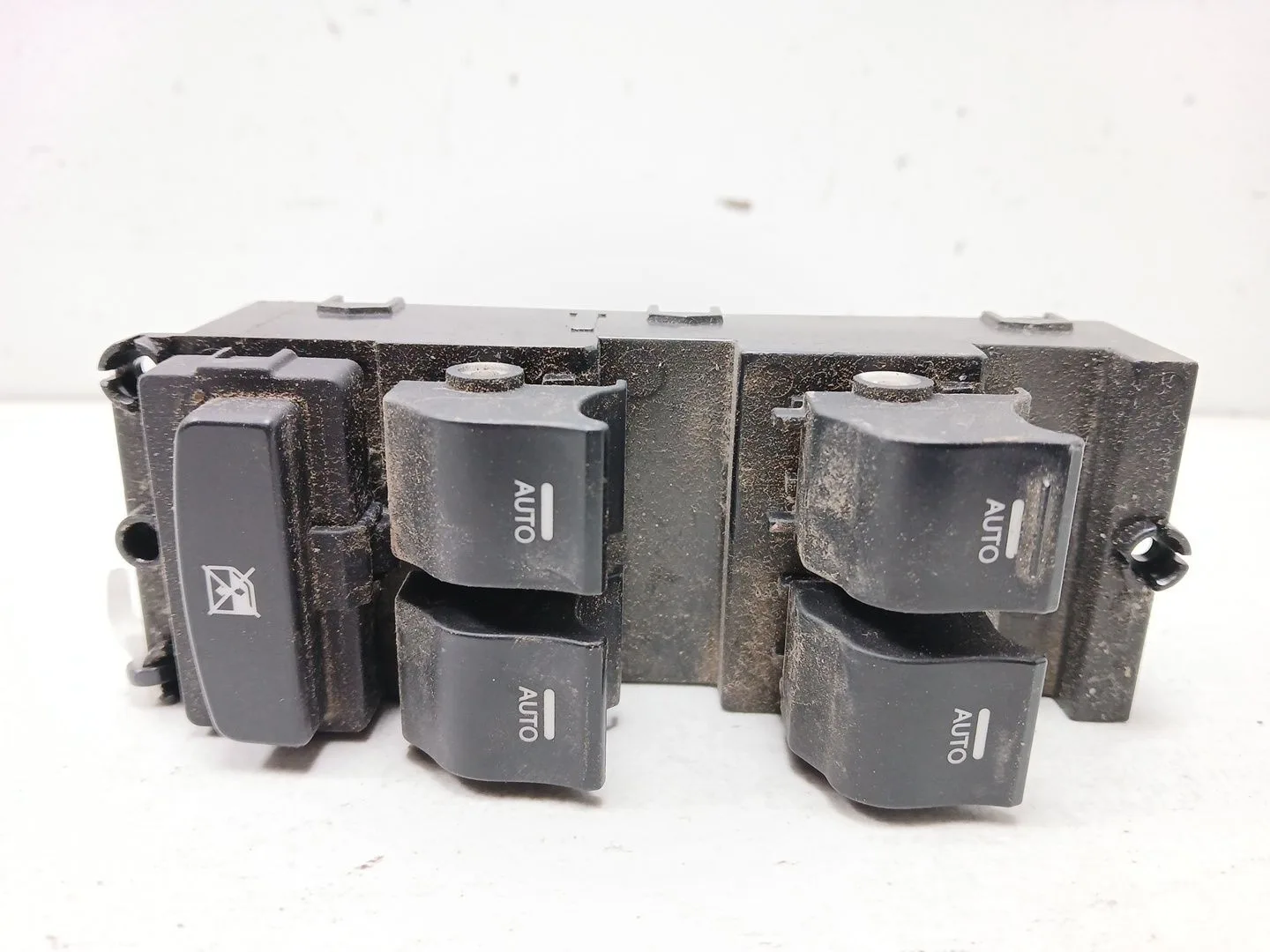 Mando Elevalunas Delantero Izquierdo para Hyundai I40 I (Vf)