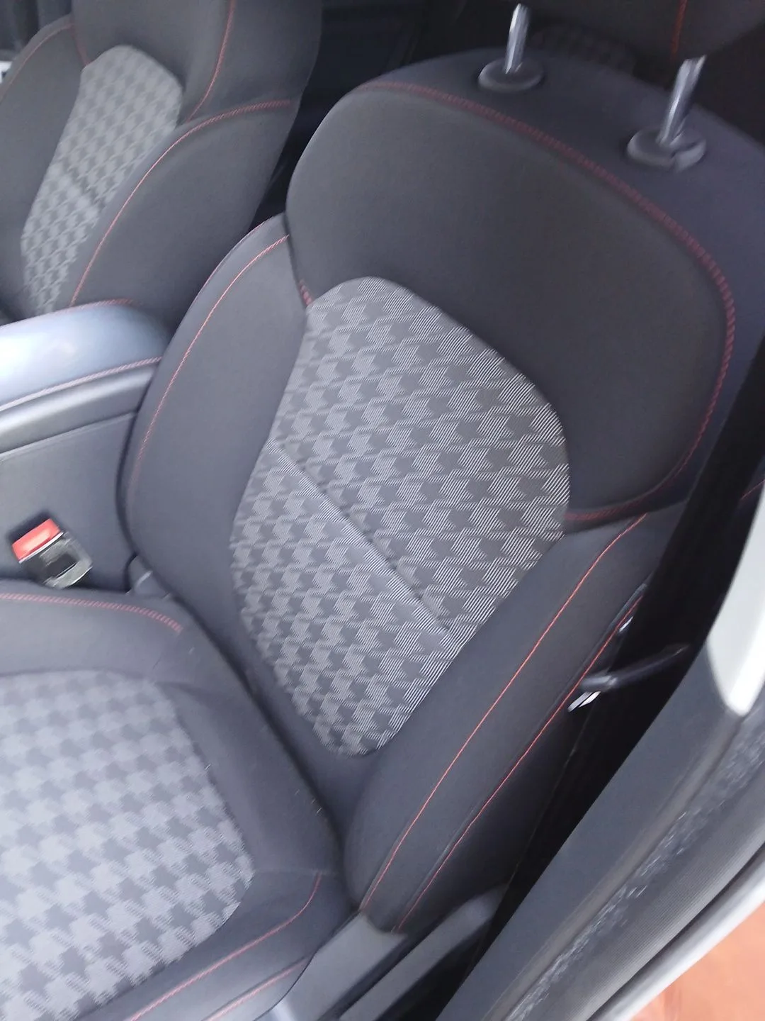 Asiento Delantero Izquierdo para Mg Zs Suv (Azs1)