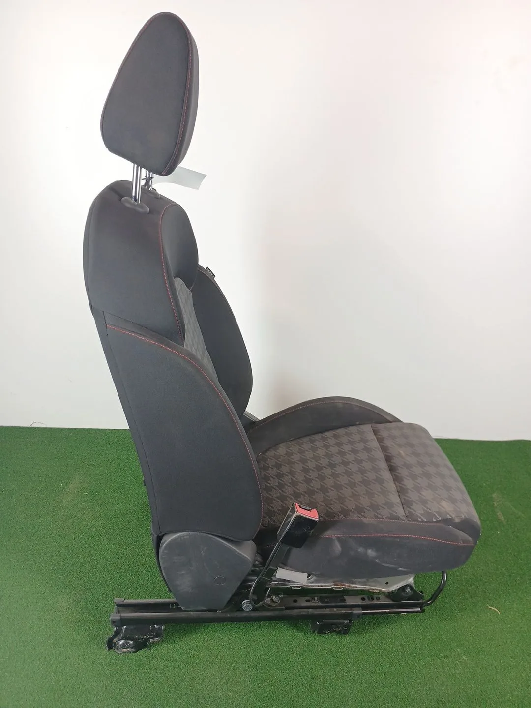 Asiento Delantero Izquierdo para Mg Zs Suv (Azs1)