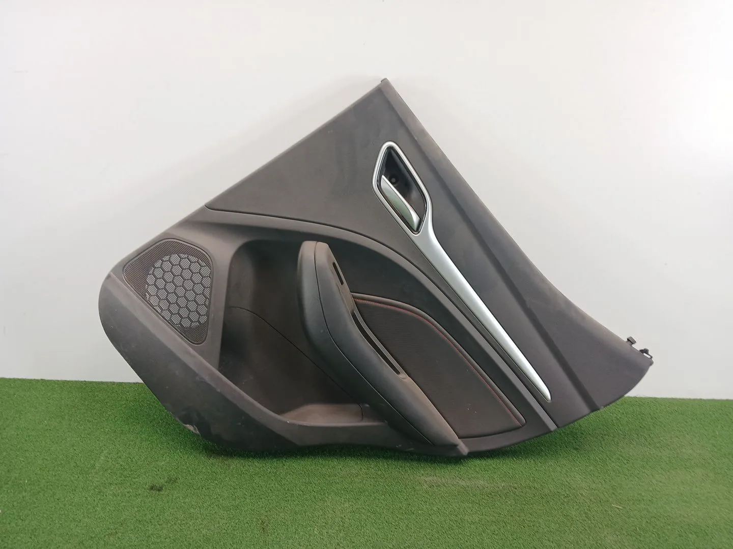 Guarnecido Puerta Trasera Derecha para Mg Zs Suv (Azs1)