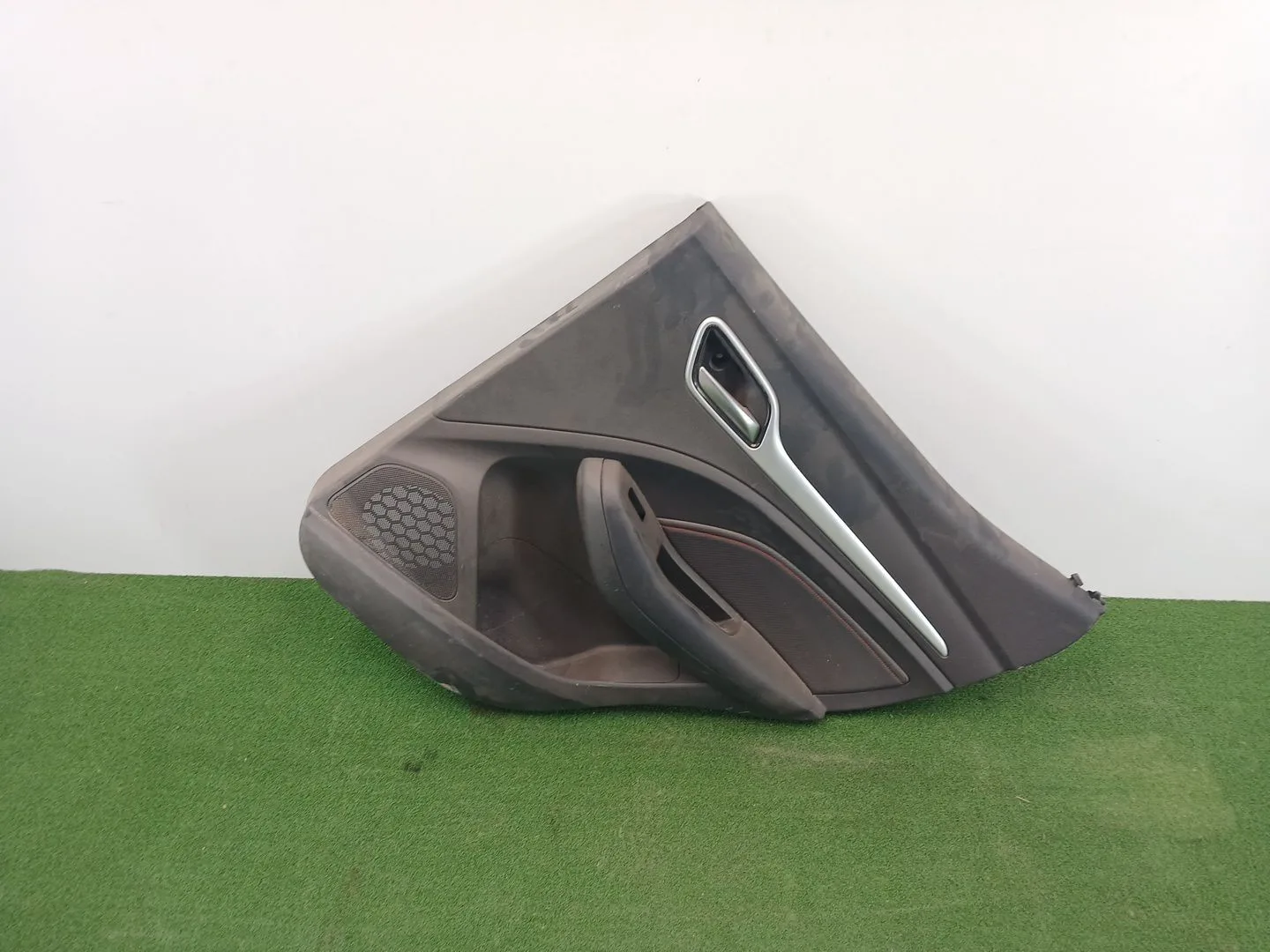 Guarnecido Puerta Trasera Derecha para Mg Zs Suv (Azs1)