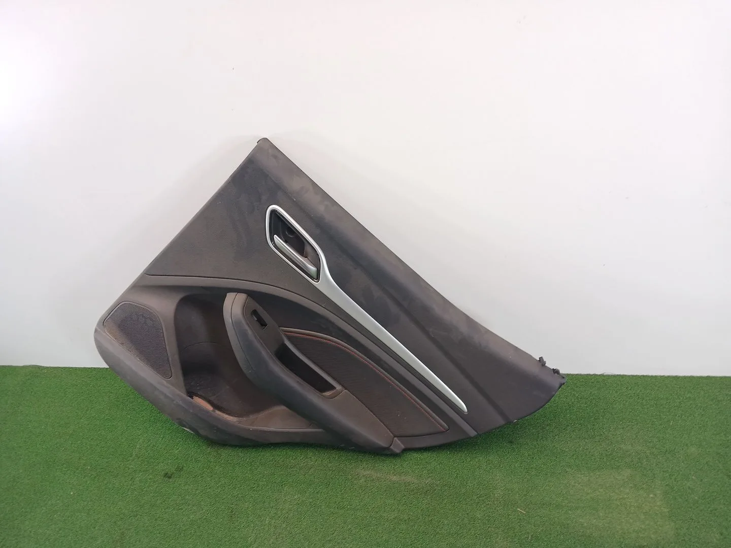 Guarnecido Puerta Trasera Derecha para Mg Zs Suv (Azs1)