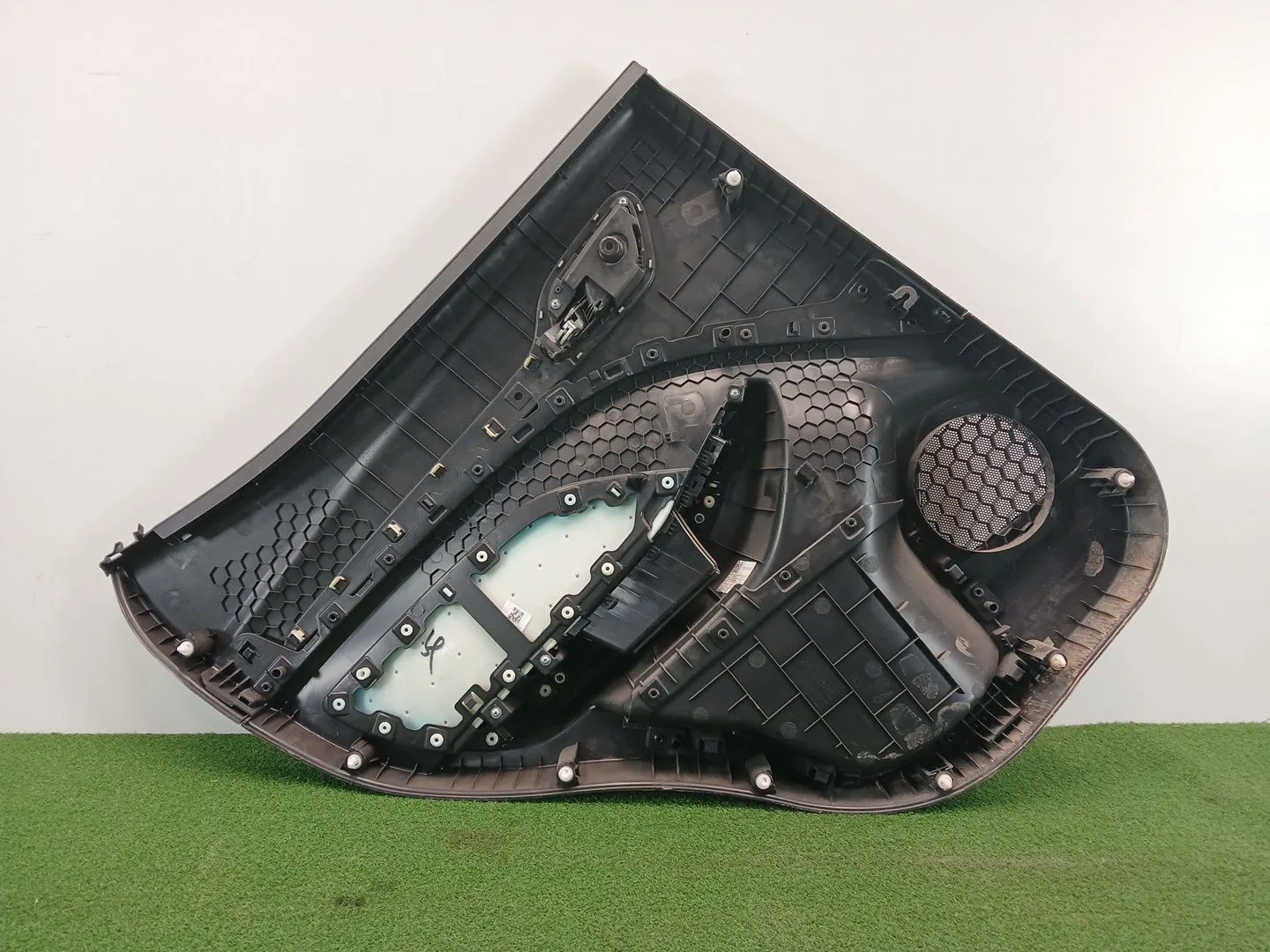 Guarnecido Puerta Trasera Derecha para Mg Zs Suv (Azs1)