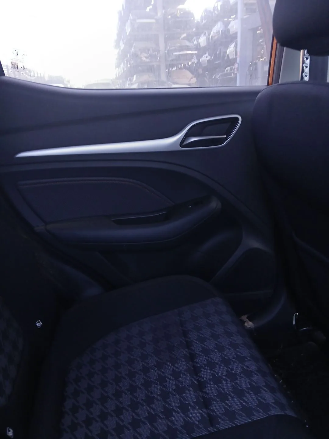 Guarnecido Puerta Trasera Izquierda para Mg Zs Suv (Azs1)