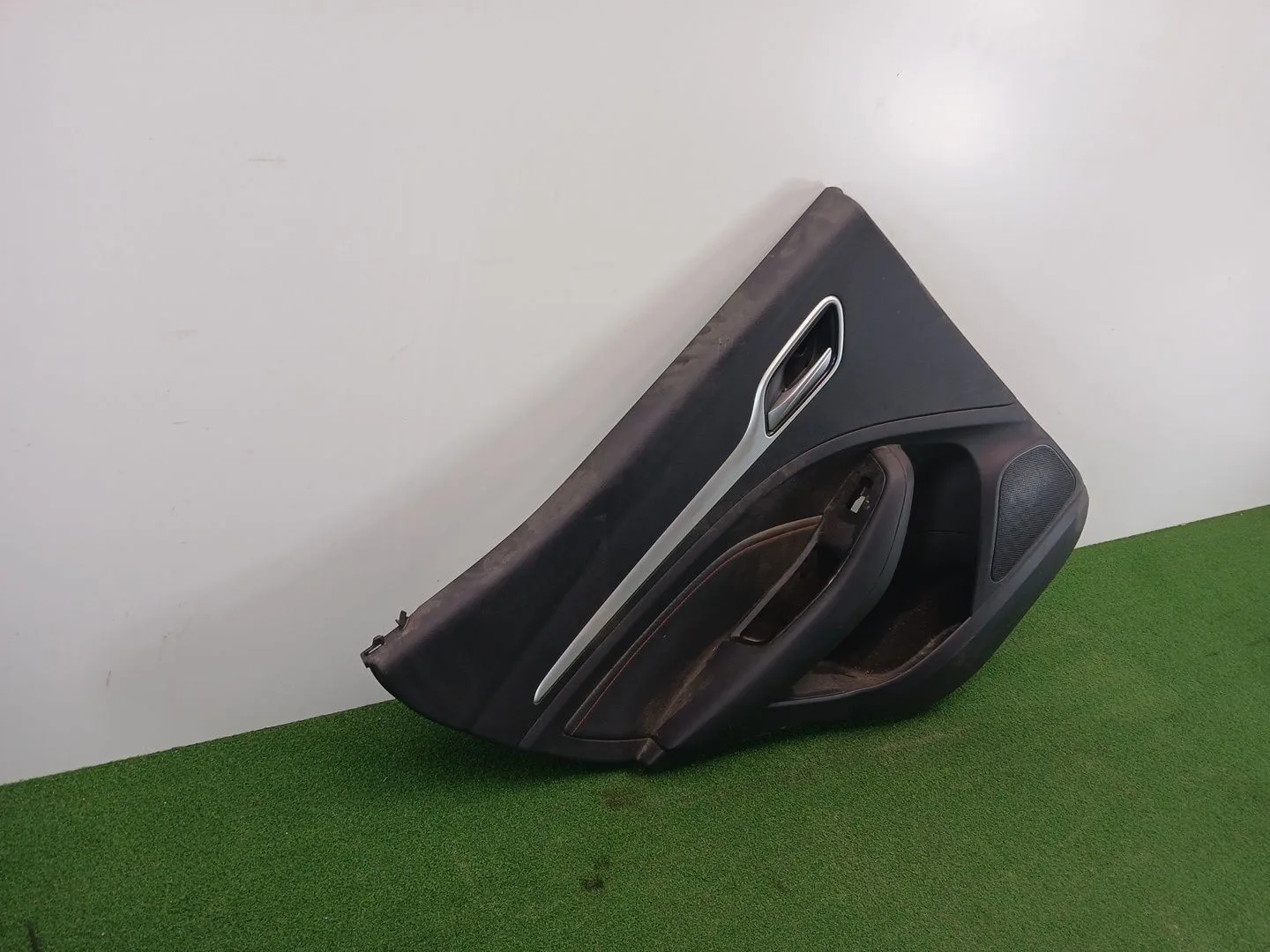 Guarnecido Puerta Trasera Izquierda para Mg Zs Suv (Azs1)