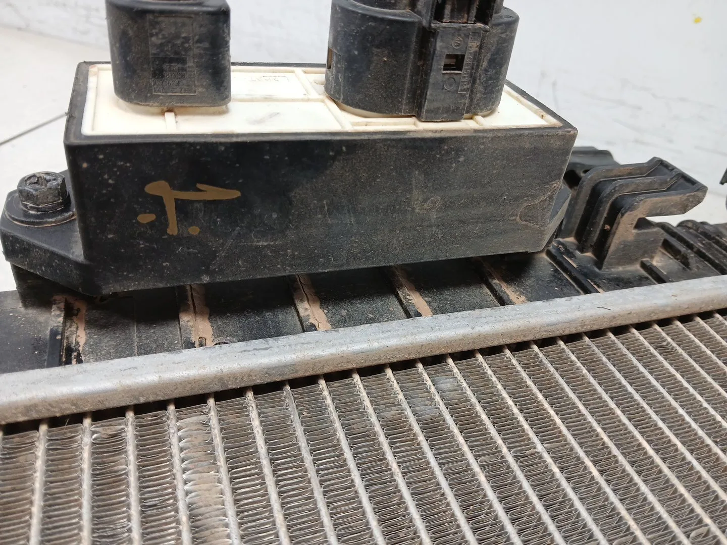 Radiador Agua para Mg Zs Suv (Azs1)