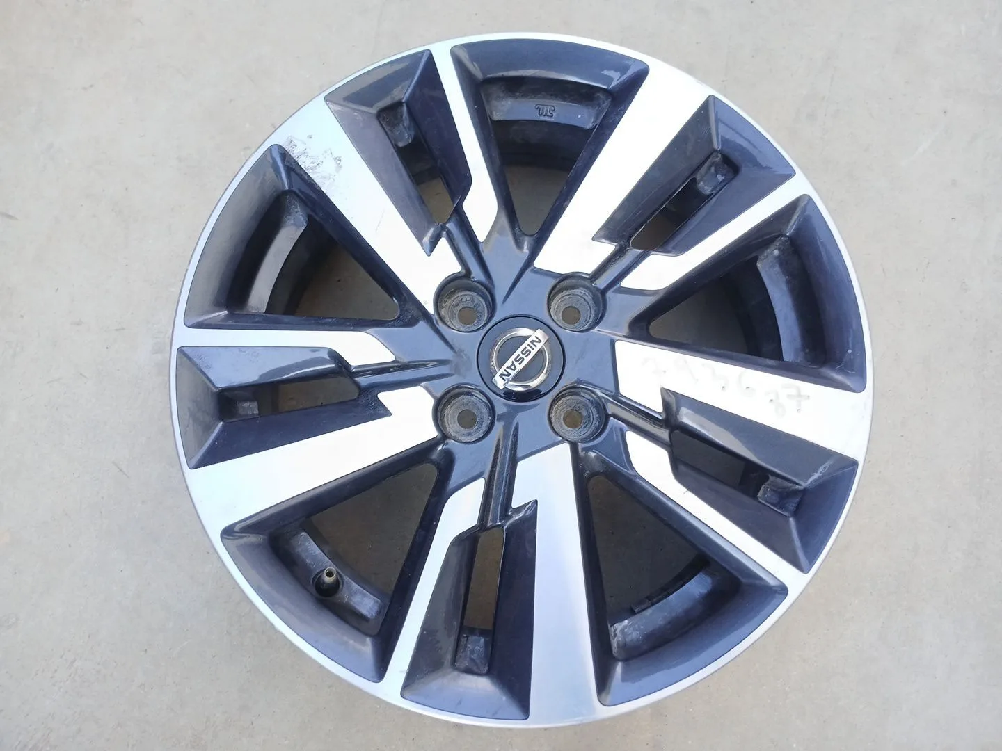 Llanta para Nissan Qashqai Ii (J11, J11_)
