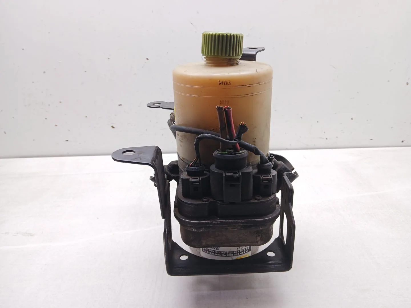 Bomba Direccion para Seat Ibiza Iii (6L1)