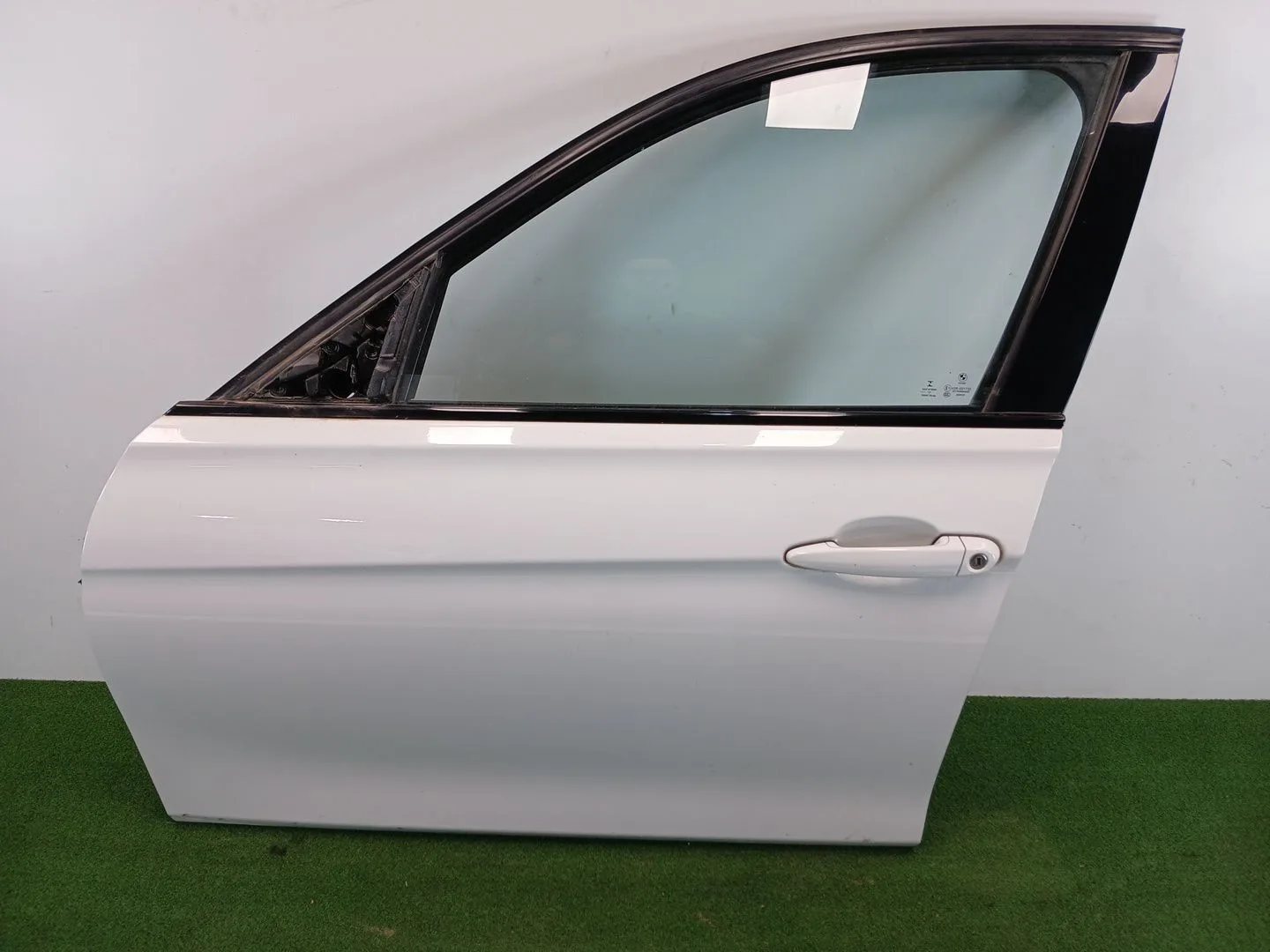 Puerta Delantera Izquierda para Bmw 3 (F30, F80)