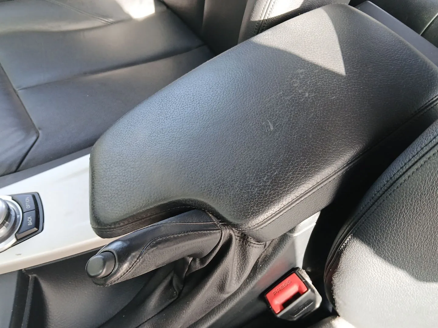 Apoyabrazos Central para Bmw 3 (F30, F80)
