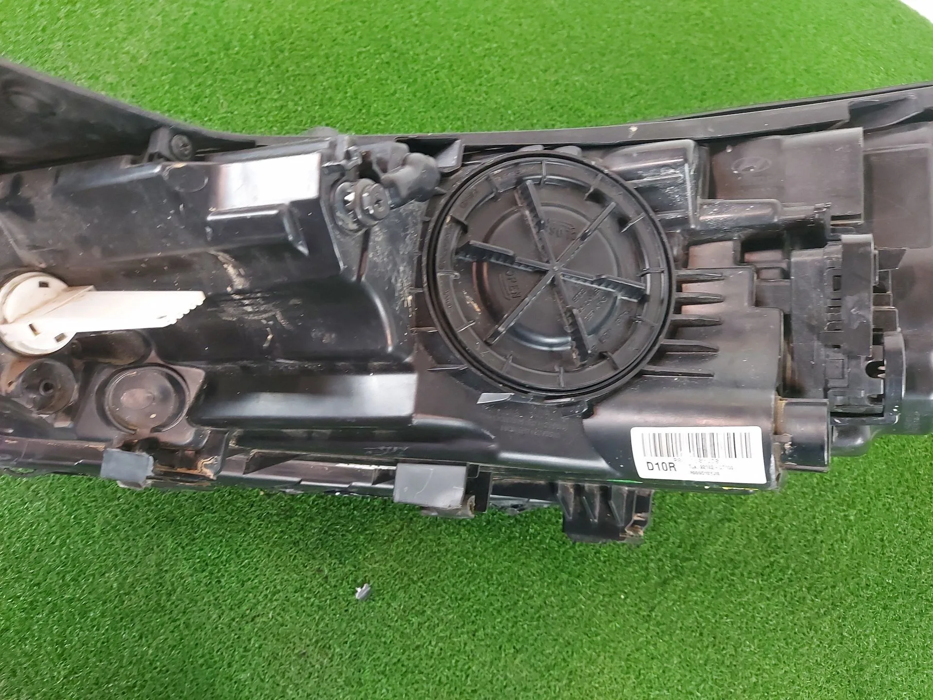 Faro Derecho para Hyundai Tucson (Tl, Tle)