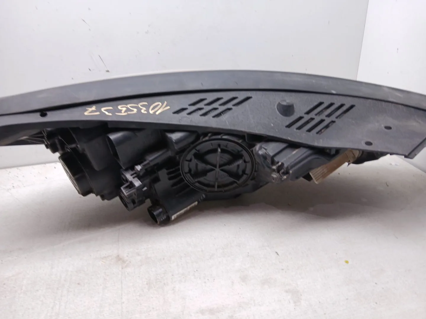 Faro Izquierdo para Hyundai Tucson (Tl, Tle)