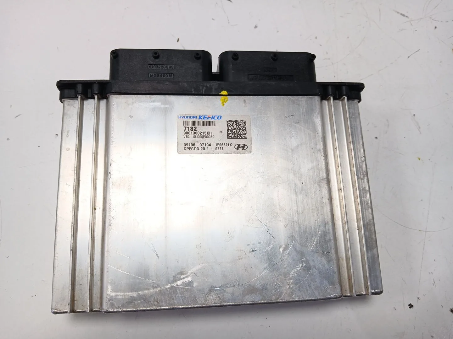 Centralita Motor Uce para Hyundai I20 Iii (Bc3, Bi3)