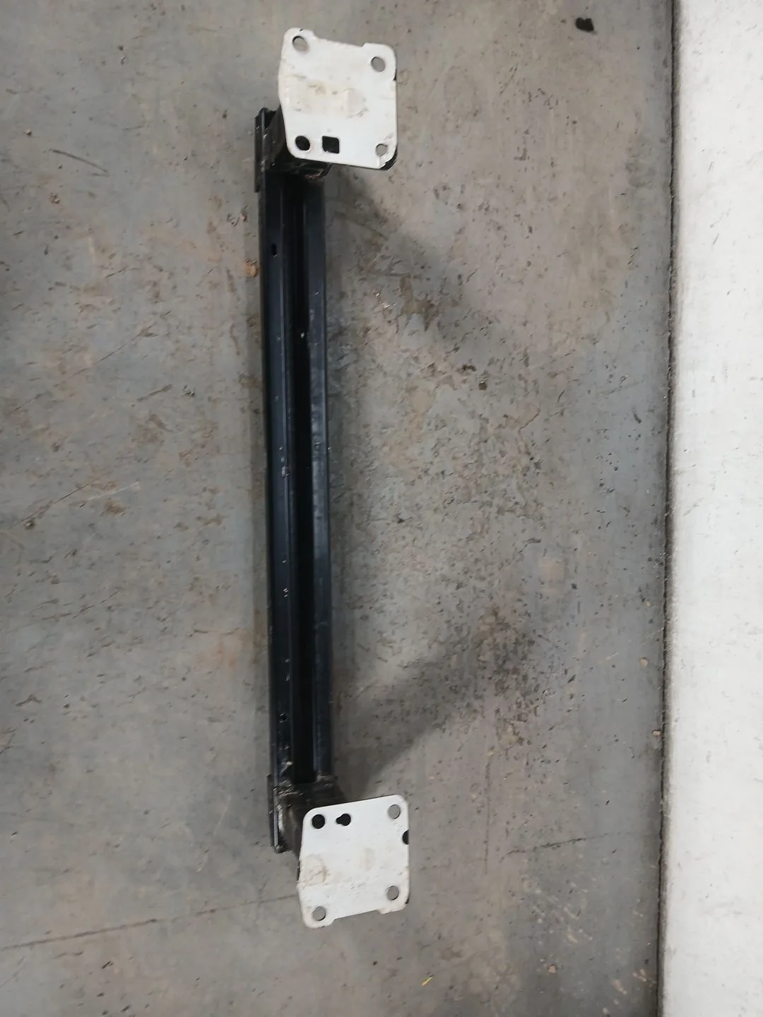 Refuerzo Paragolpes Trasero para Peugeot 3008 Iii Hybrid Motor Hn09