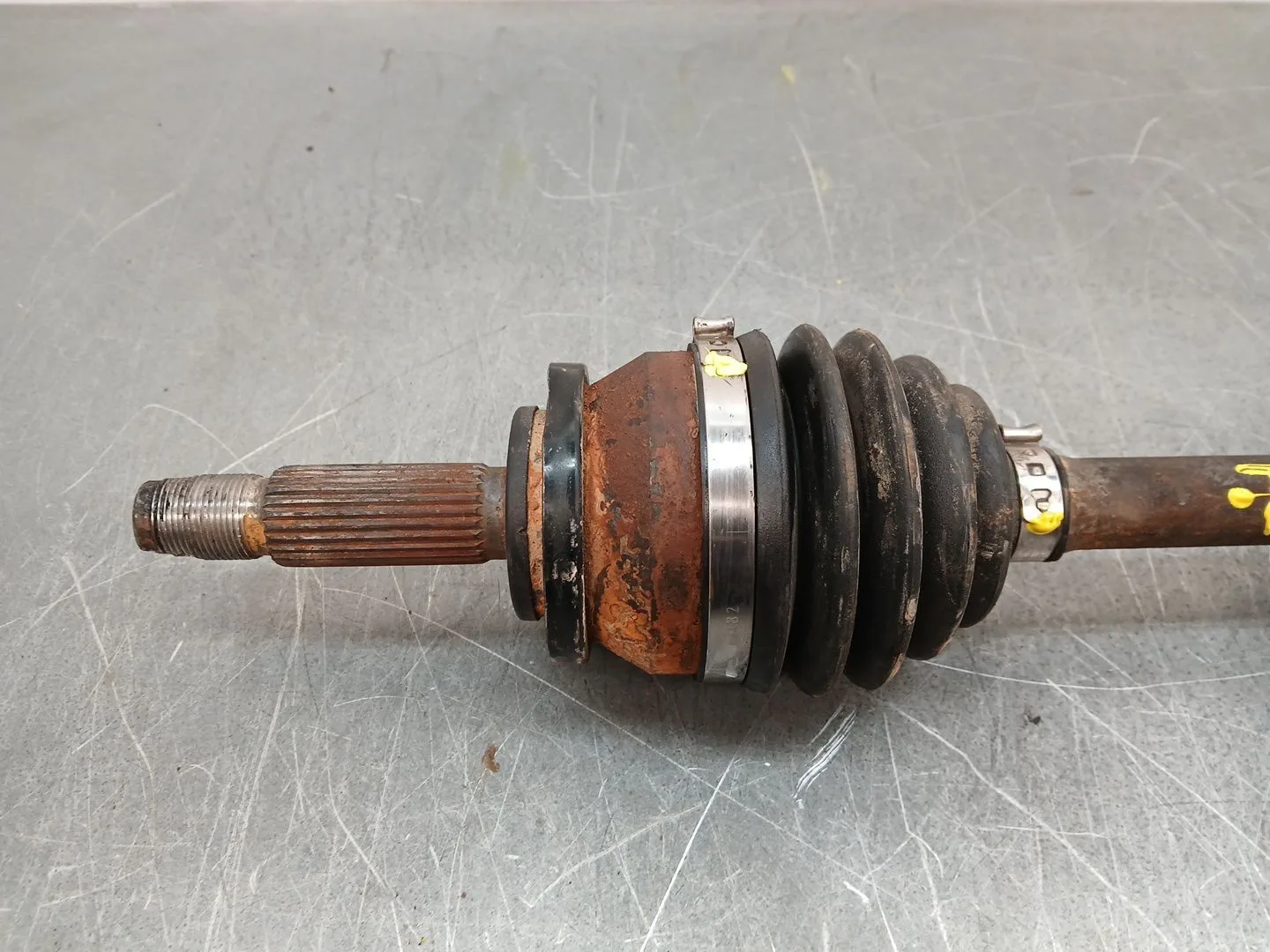 Transmision Delantera Izquierda para Kia Stonic (Yb)