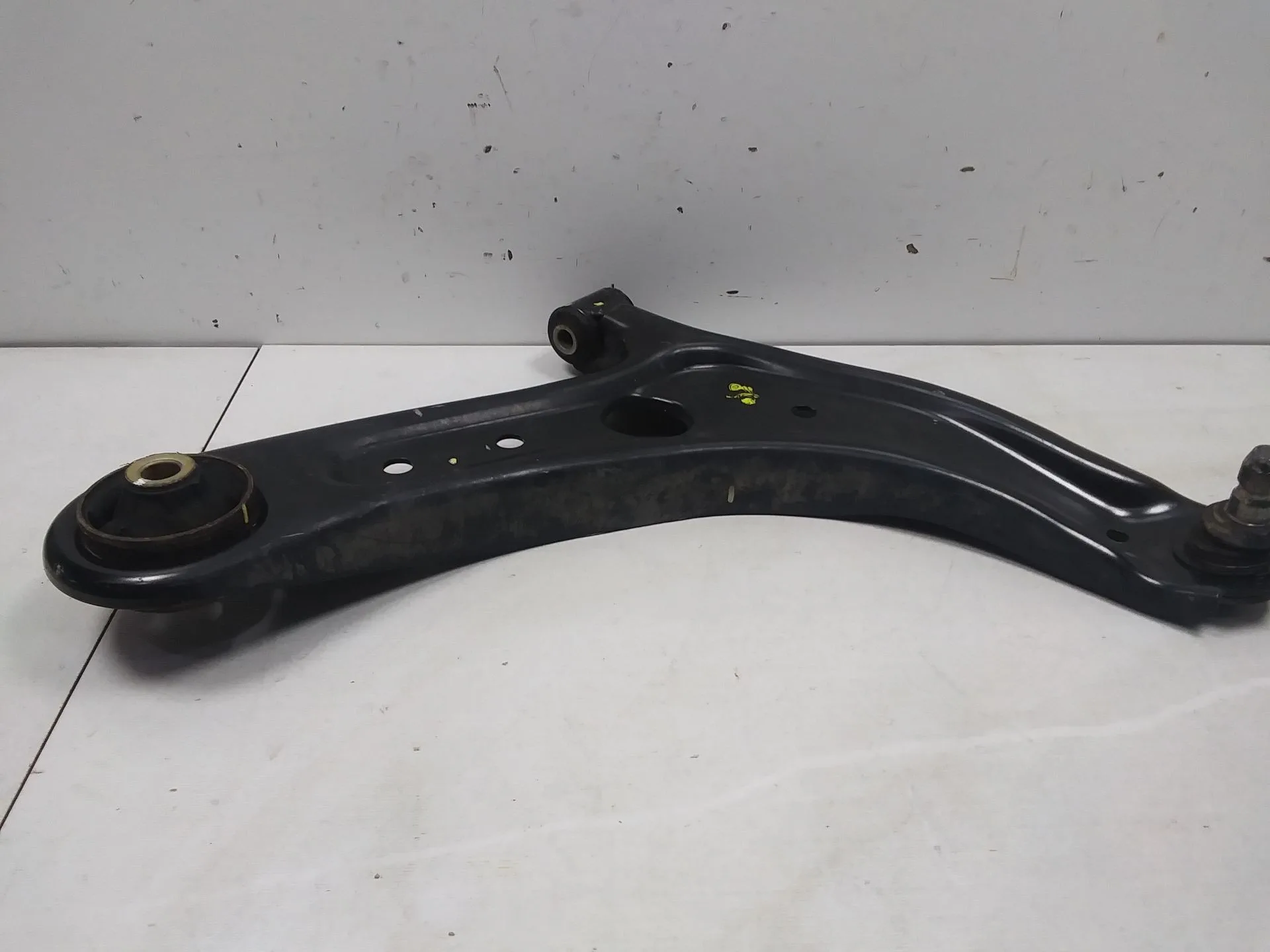 Brazo Suspension Inferior Delantero Derecho para Kia Stonic (Yb)