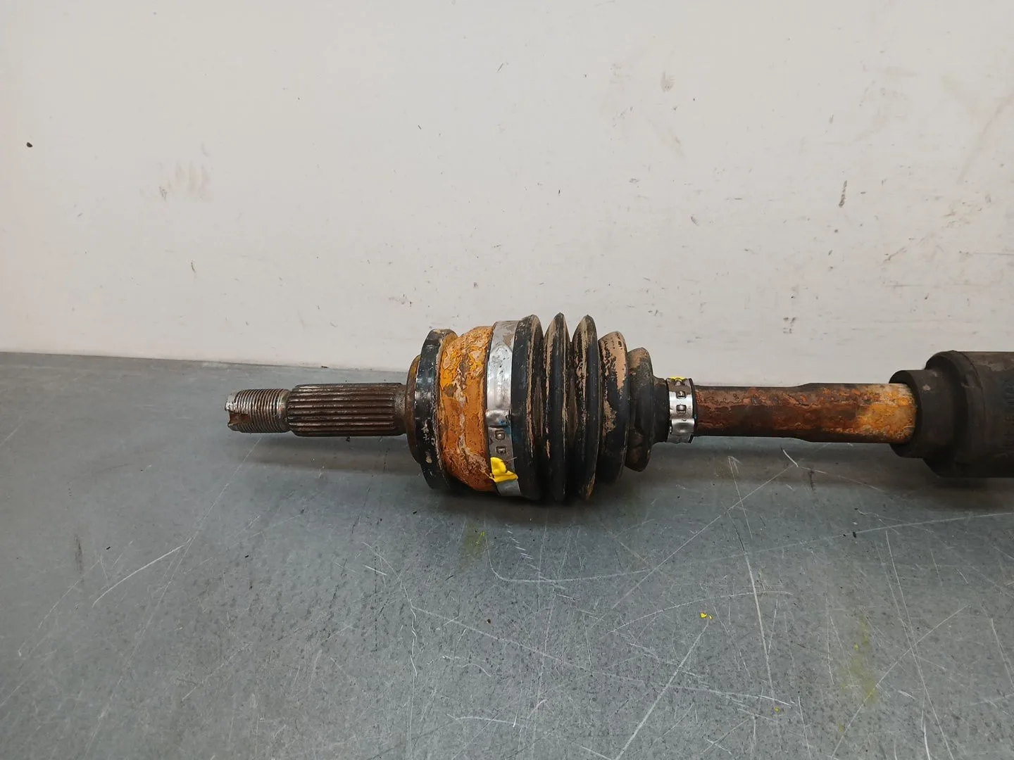 Transmision Delantera Derecha para Kia Stonic (Yb)