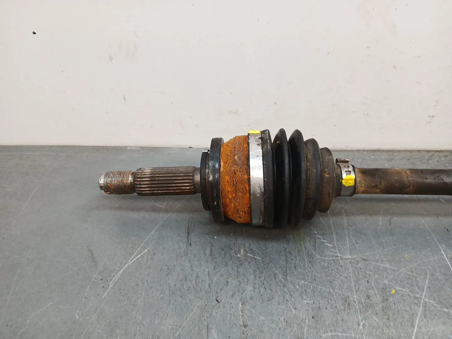 Transmision Delantera Izquierda para Kia Stonic (Yb)