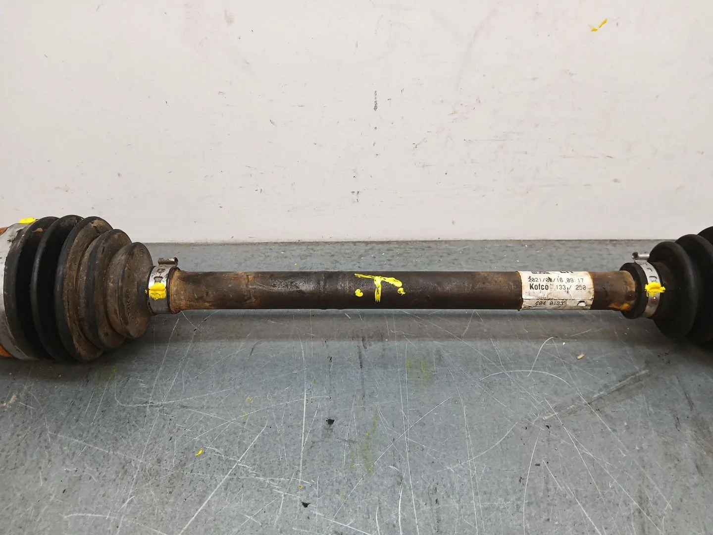 Transmision Delantera Izquierda para Kia Stonic (Yb)