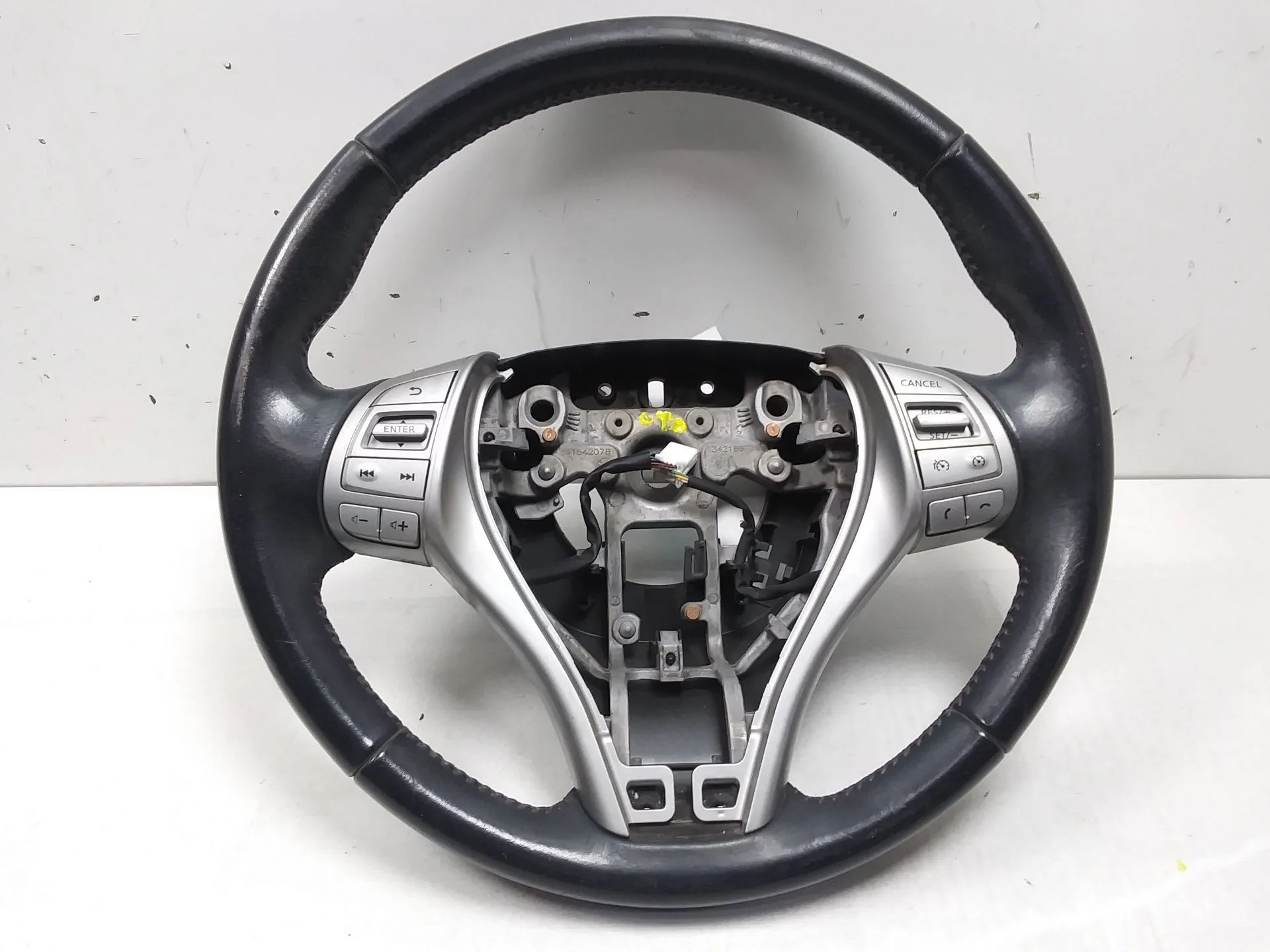 Volante para Nissan Qashqai Ii (J11, J11_)