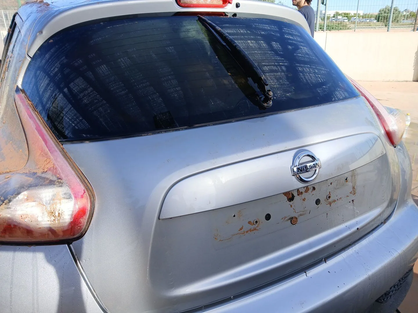 Porton Trasero para Nissan Juke (F15)