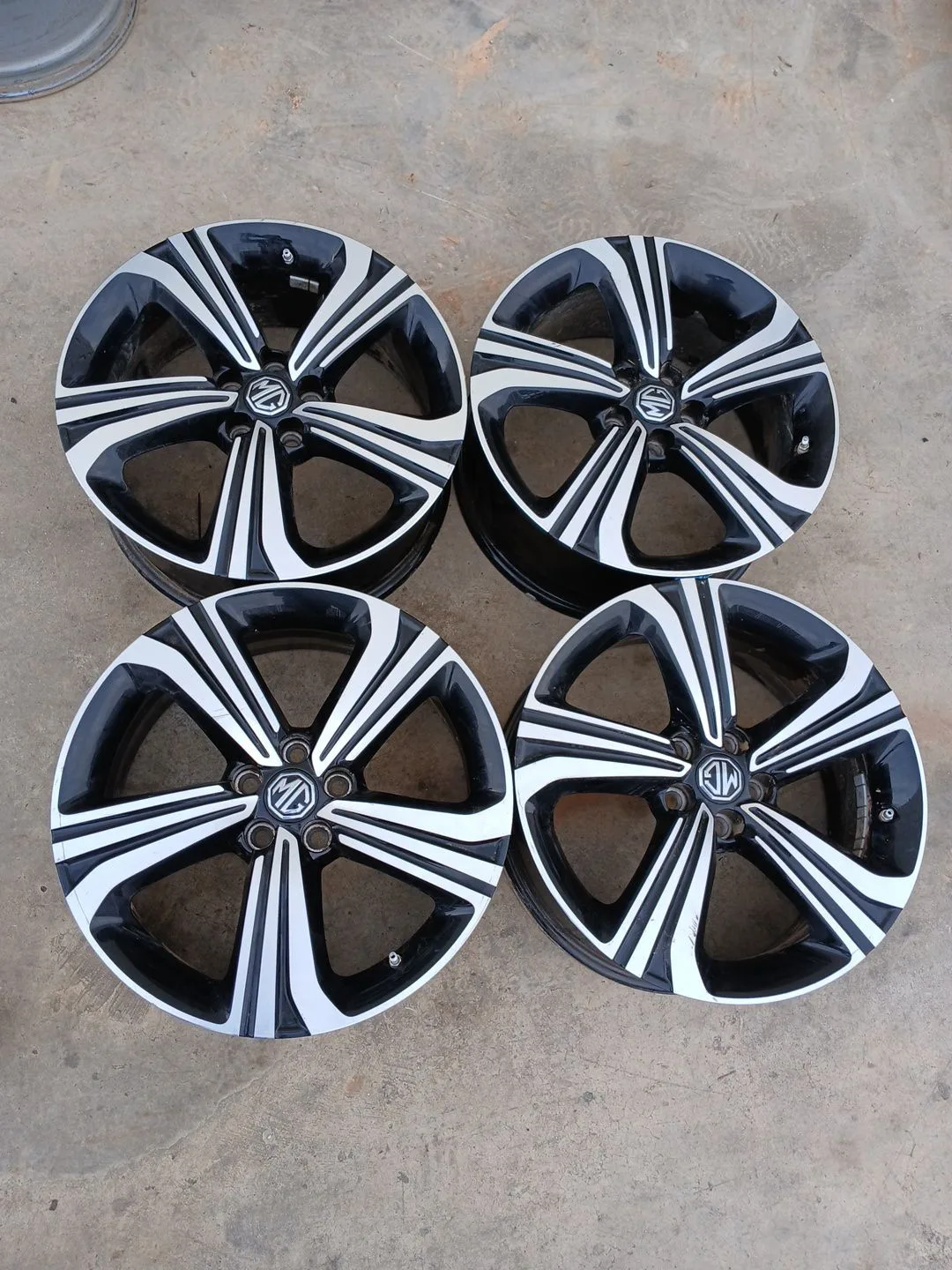 Juego Llantas para Mg Zs Suv (Azs1)