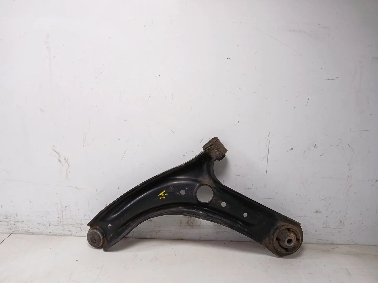 Brazo Suspension Inferior Delantero Derecho para Hyundai I20 Iii (Bc3, Bi3)