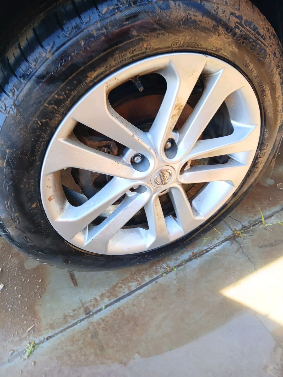 Llanta para Nissan Juke (F15)